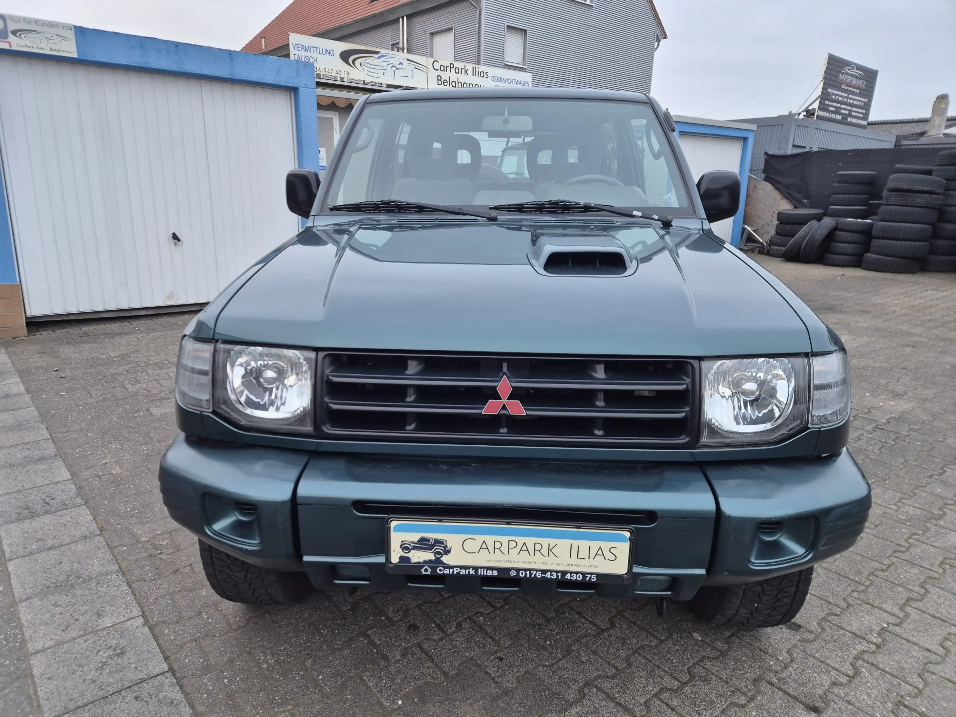 Mitsubishi Pajero TD Classic 2500 **nur 132 Tkm** — photo 3