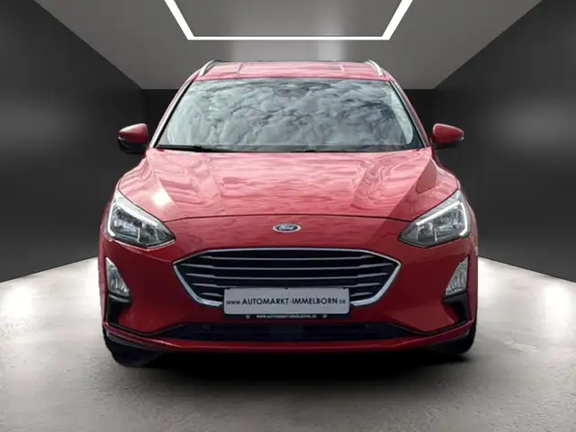 Ford Focus view 9