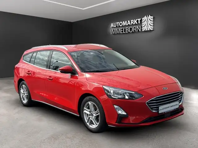 2022 Ford Focus in Red for sale