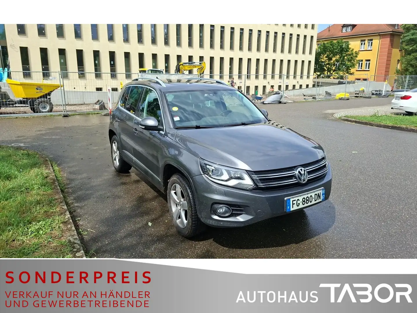 Volkswagen Tiguan 2.0 TDI 4M Track&Style Pano Xen AHK Navi - 2