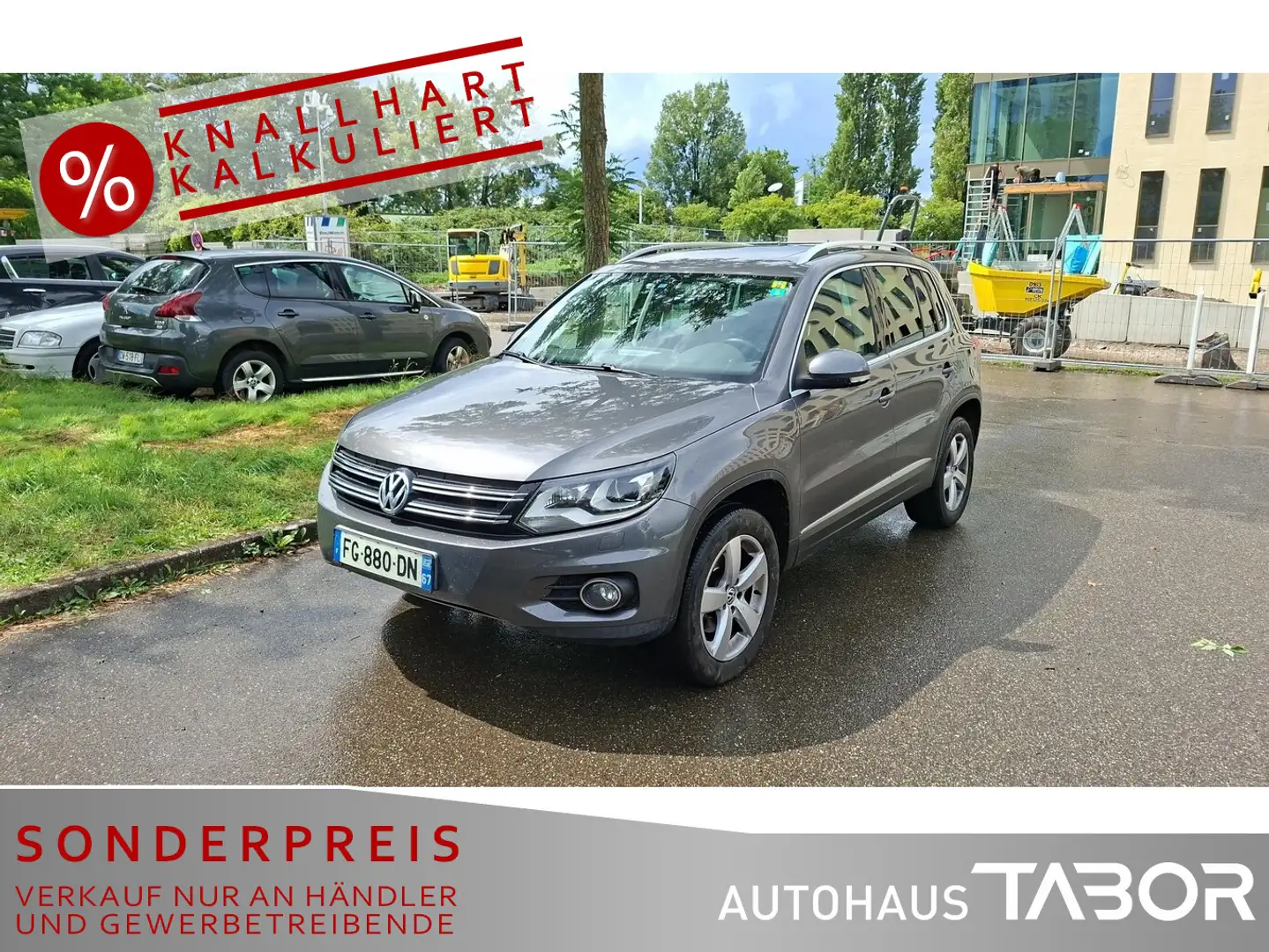 Volkswagen Tiguan 2.0 TDI 4M Track&Style Pano Xen AHK Navi - 1