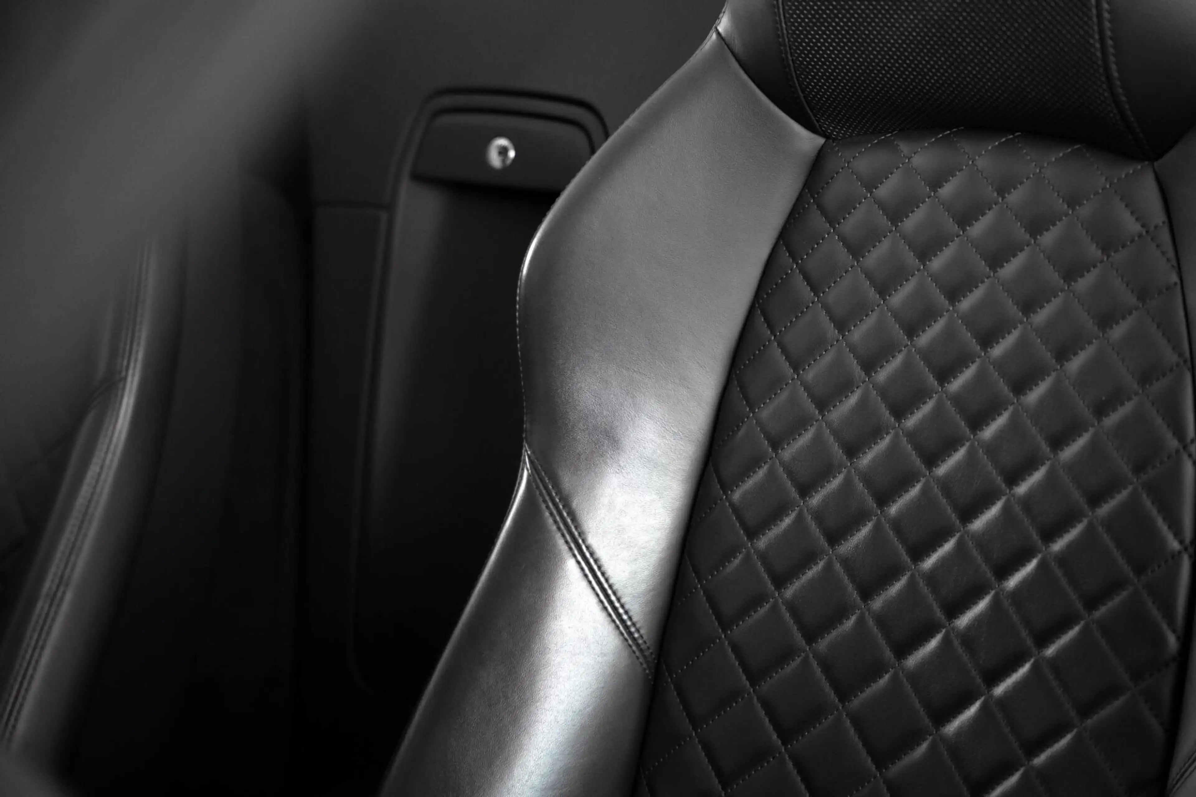 Audi R8 Spyder 5.2 Performance Quattro / Dlr. ond. / Keram — photo 16