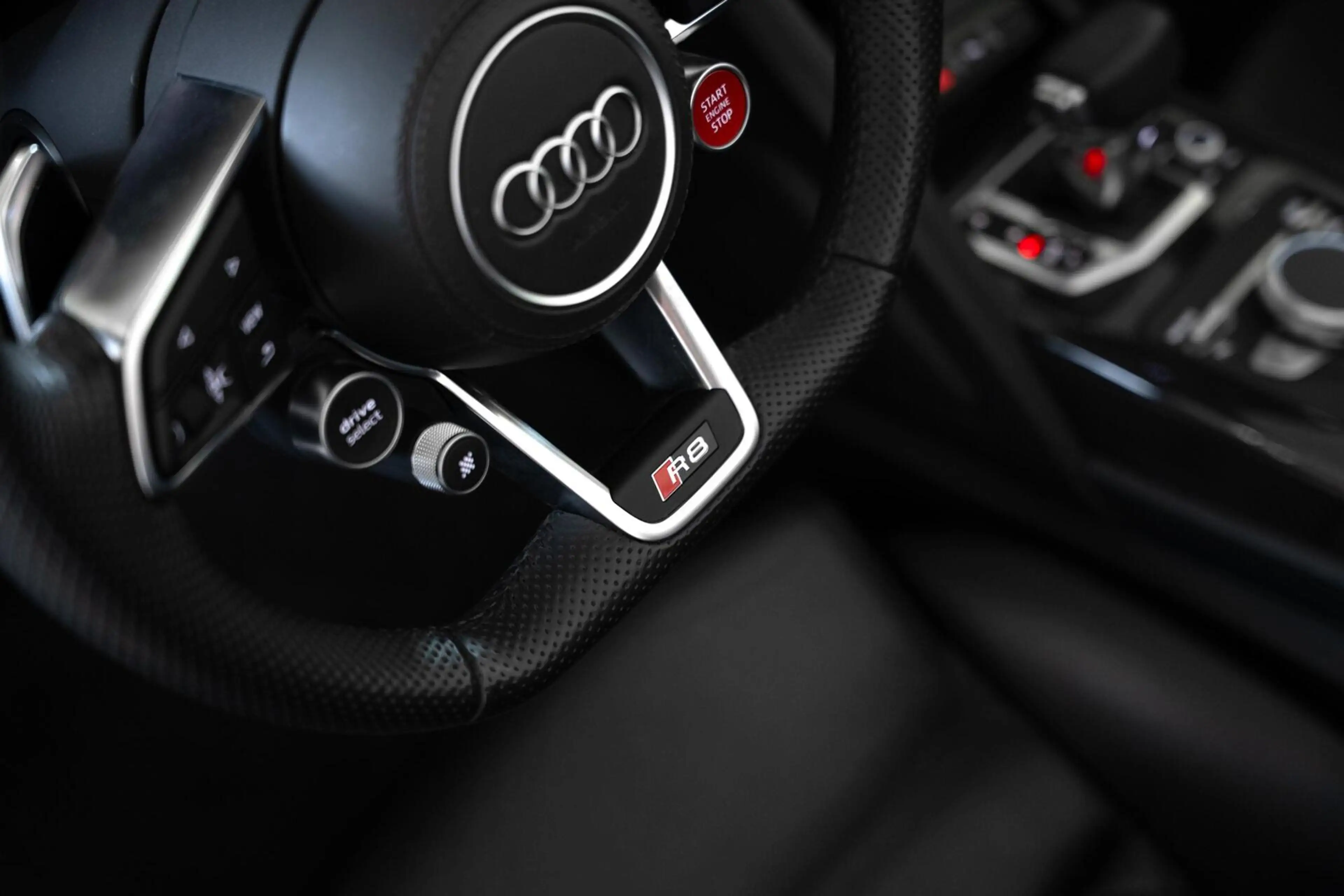 Audi R8 Spyder 5.2 Performance Quattro / Dlr. ond. / Keram — photo 40