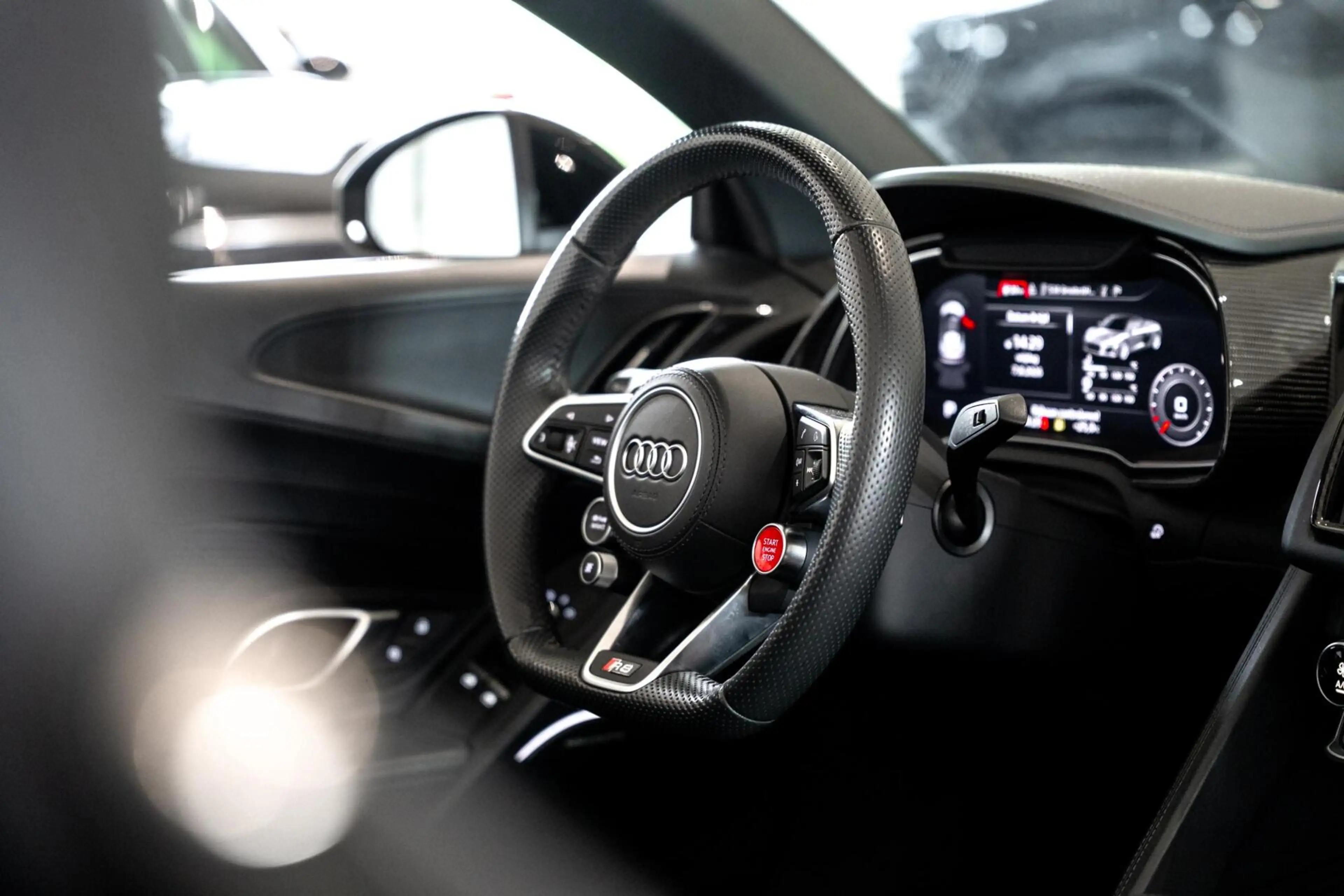 Audi R8 Spyder 5.2 Performance Quattro / Dlr. ond. / Keram — photo 20