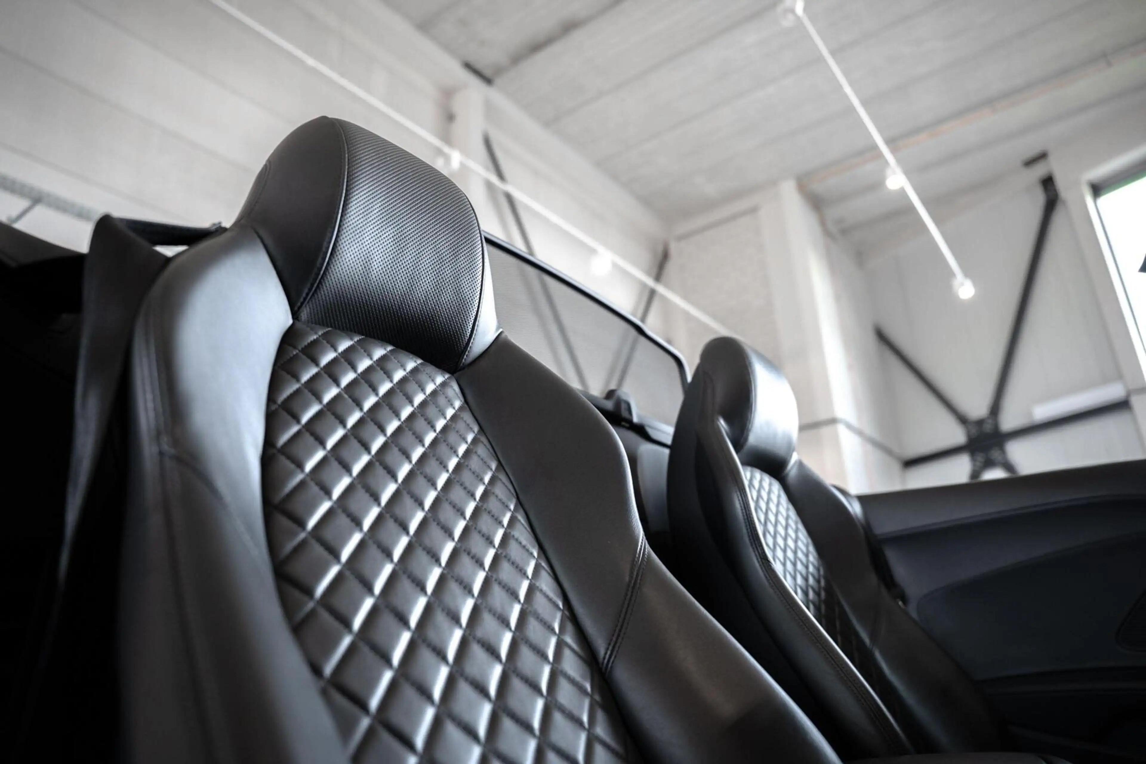 Audi R8 Spyder 5.2 Performance Quattro / Dlr. ond. / Keram — photo 18