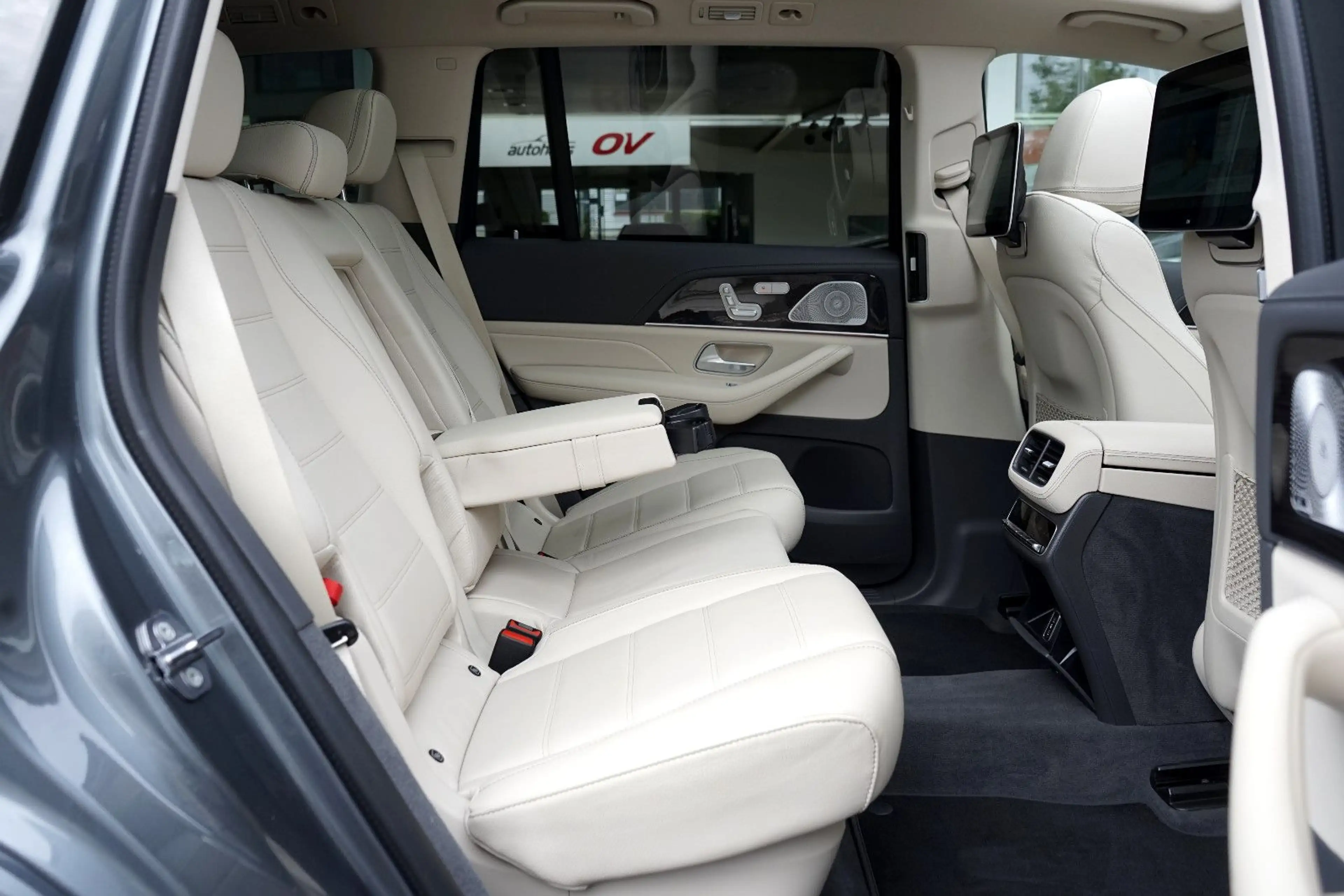 Mercedes-Benz GLS 580 *AMG*Designo*3xTV*E Active*HUD*Massage*SD — photo 14