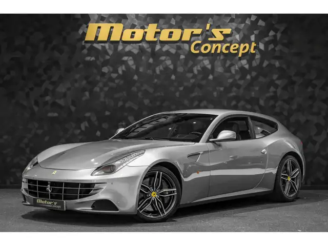 Ferrari FF V12 - GRIGIO TITANIO