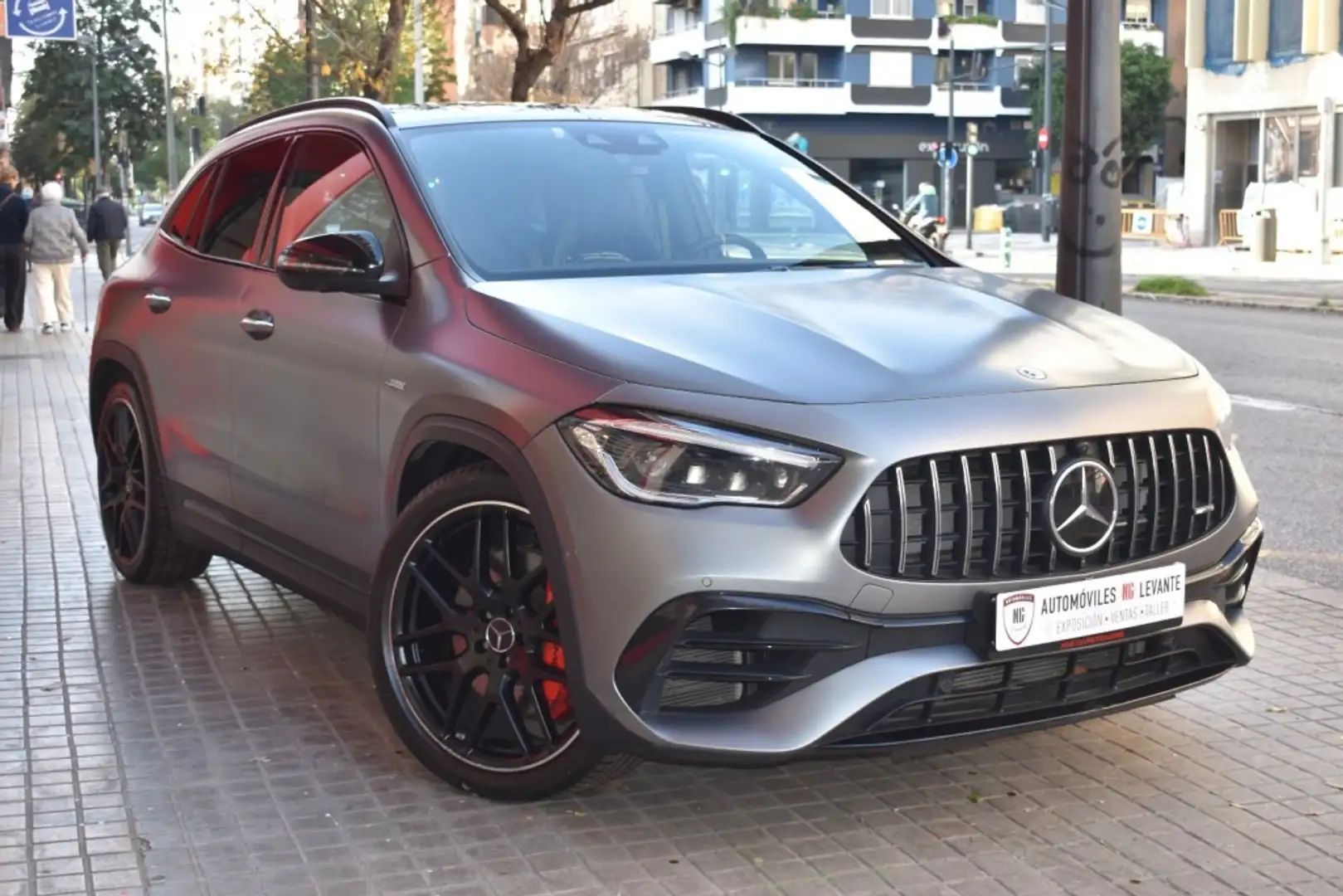 Mercedes-Benz GLA 45 AMG S 4Matic+ 8G-DCT Gris - 2