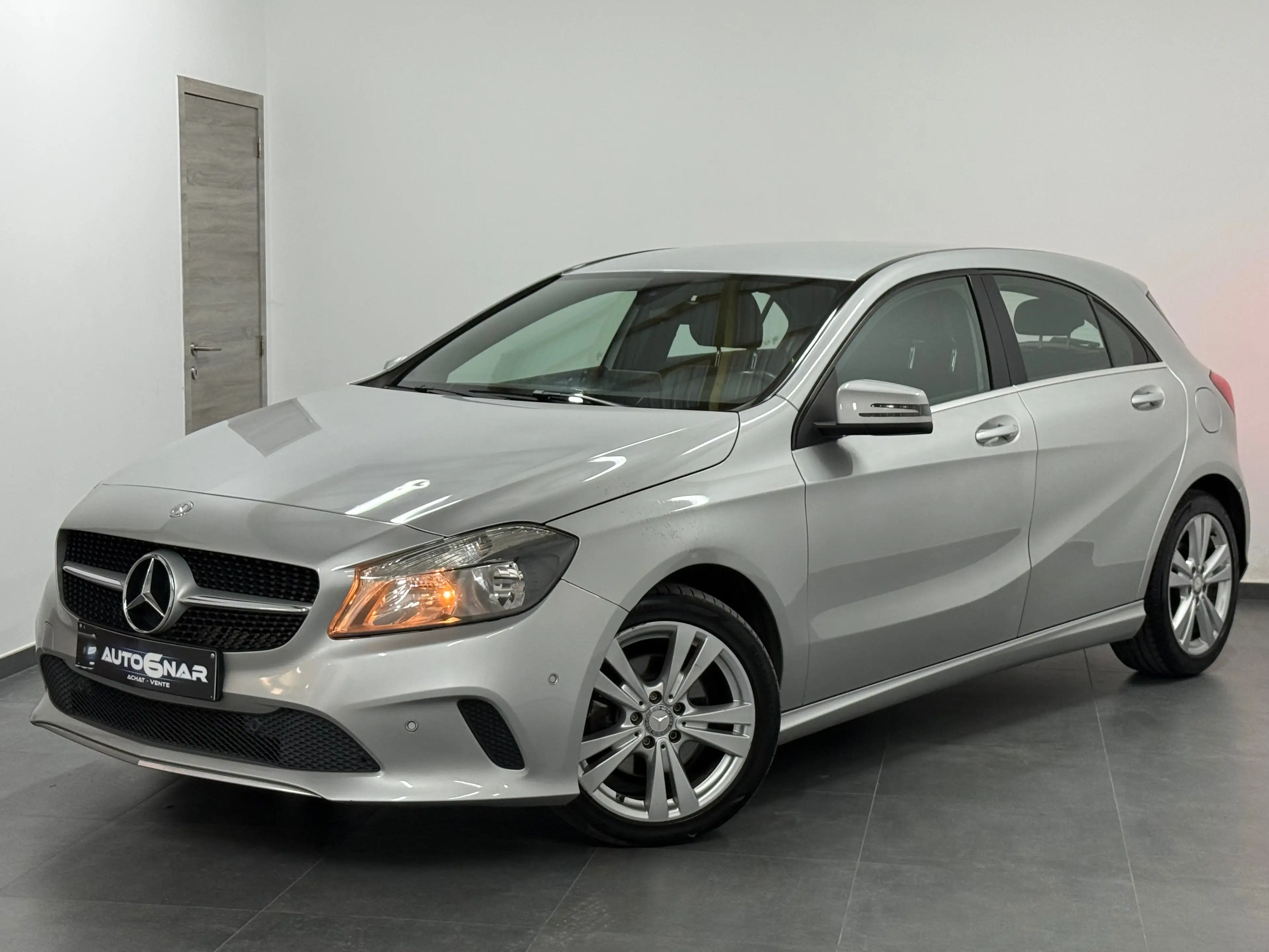 Mercedes-Benz A 200 d - Euro6 - Navi - Boite Auto — photo 4
