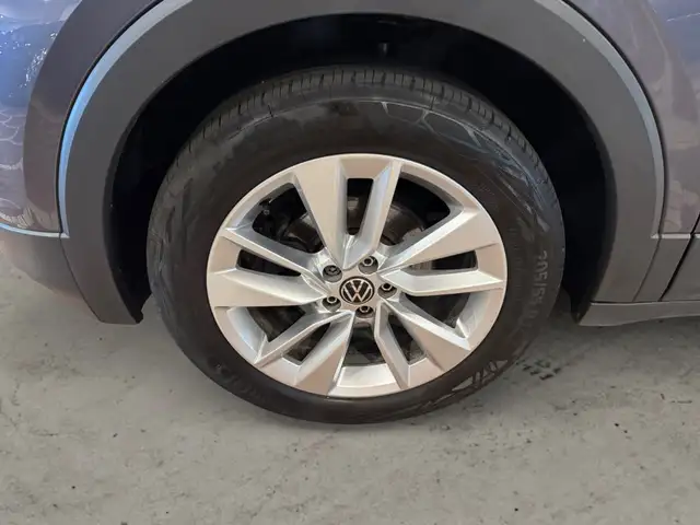 Volkswagen T-Cross view 7