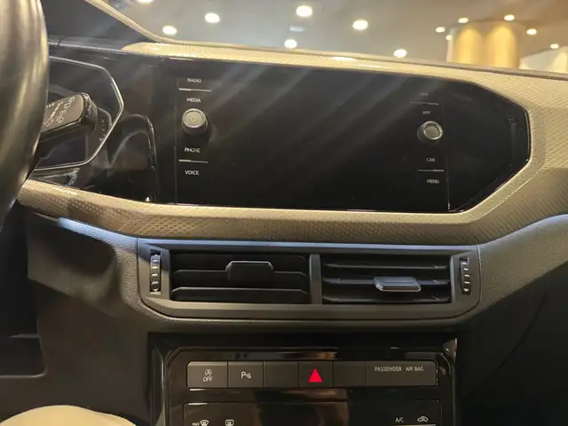 Volkswagen T-Cross view 15