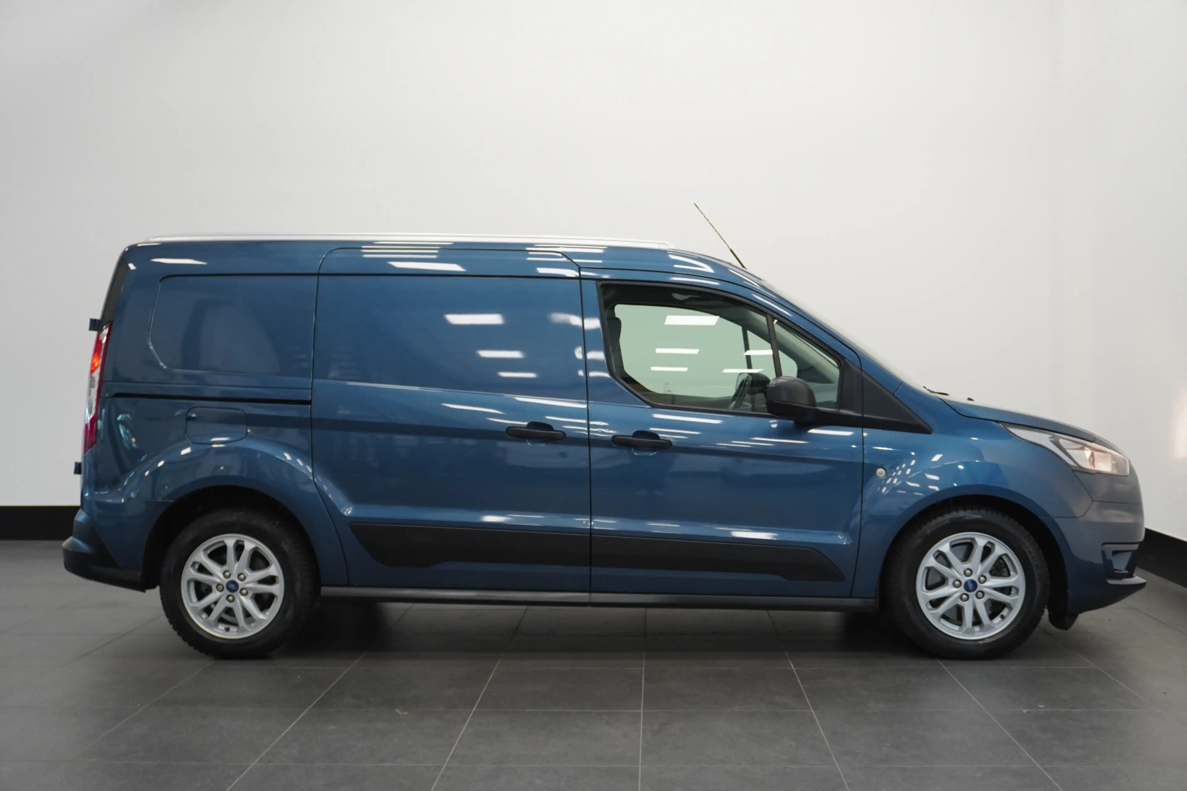 Ford Transit Connect 1.5 EcoBlue 100PK L2 EURO 6 - Airco - Navi - Cruis — photo 7