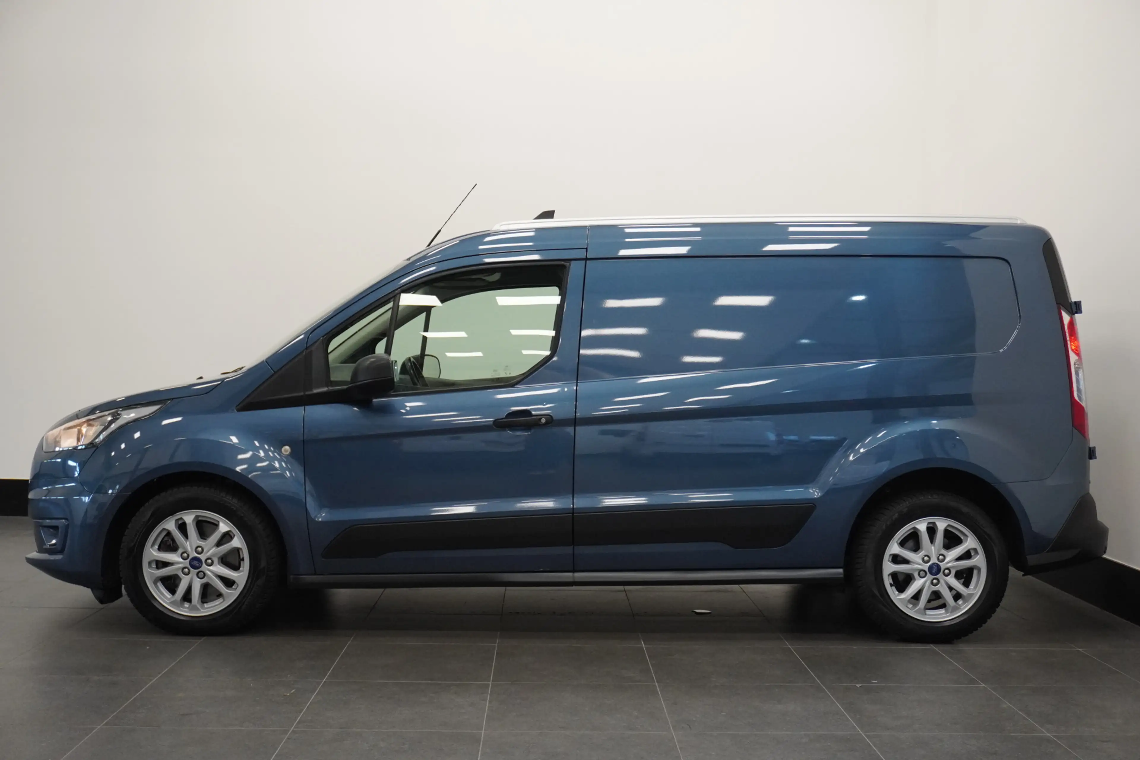 Ford Transit Connect 1.5 EcoBlue 100PK L2 EURO 6 - Airco - Navi - Cruis — photo 6
