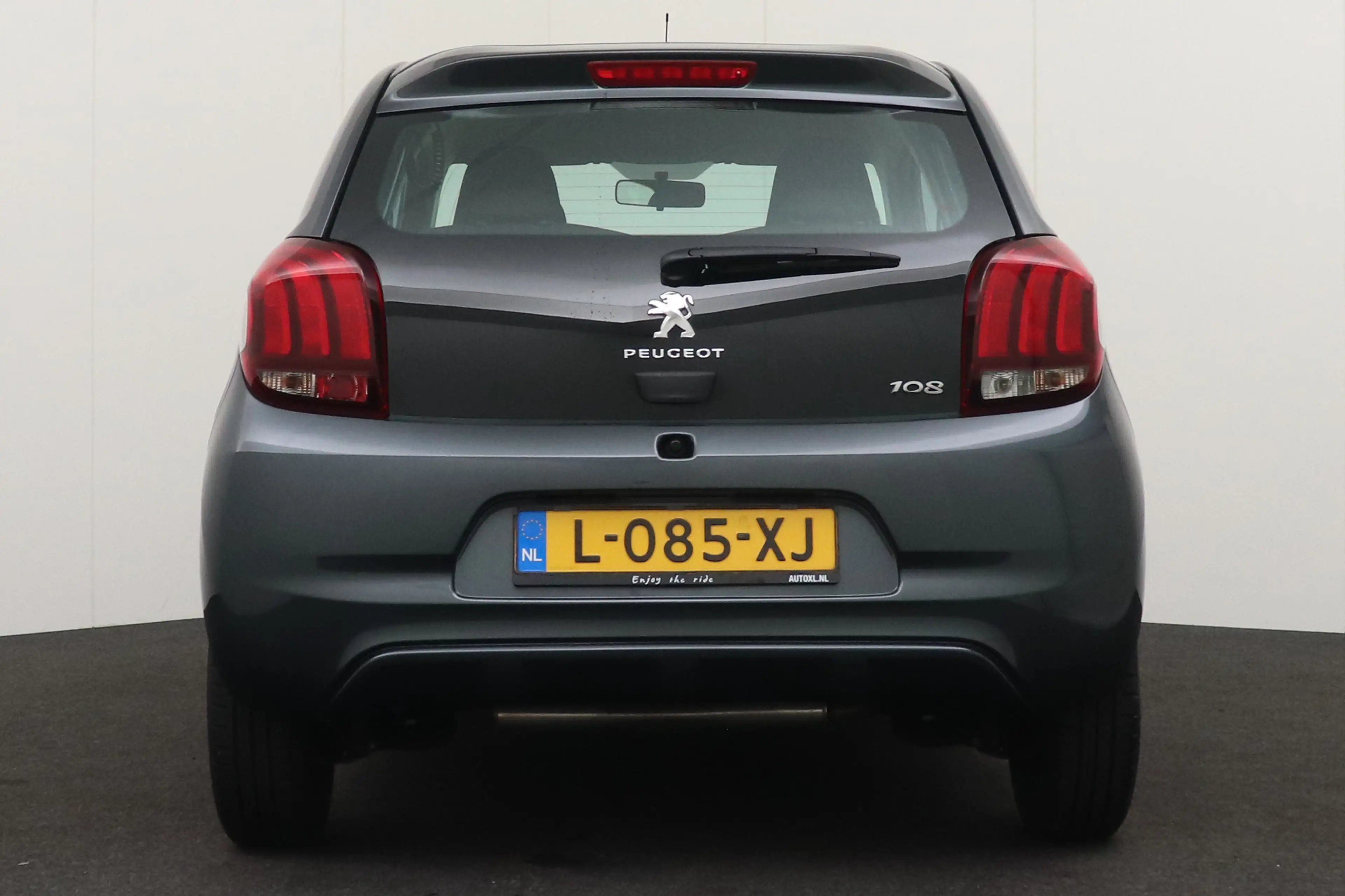 Peugeot 108 1.0 e-VTi Active LED Bluetooth DAB Start/Stop — photo 4