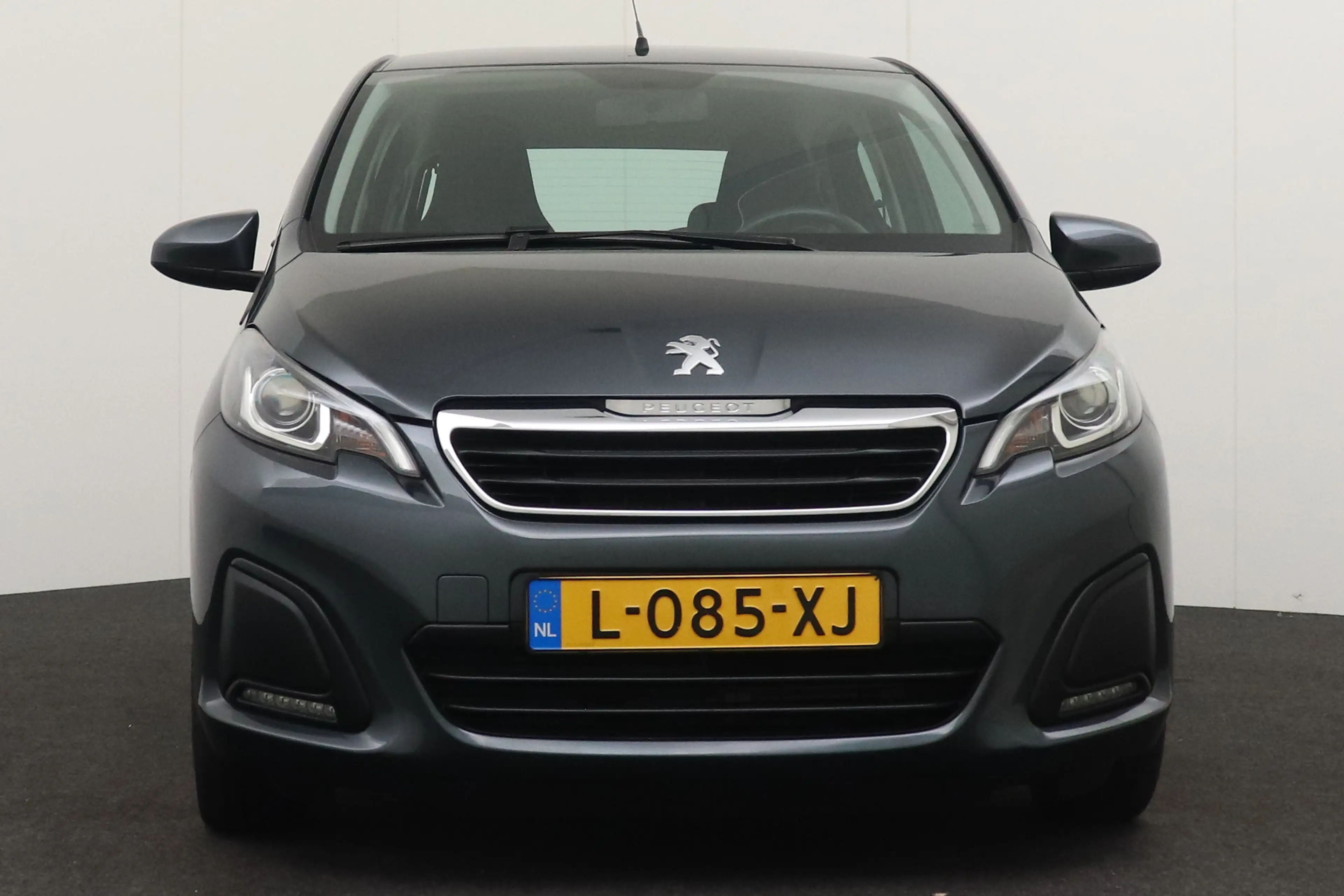 Peugeot 108 1.0 e-VTi Active LED Bluetooth DAB Start/Stop — photo 3