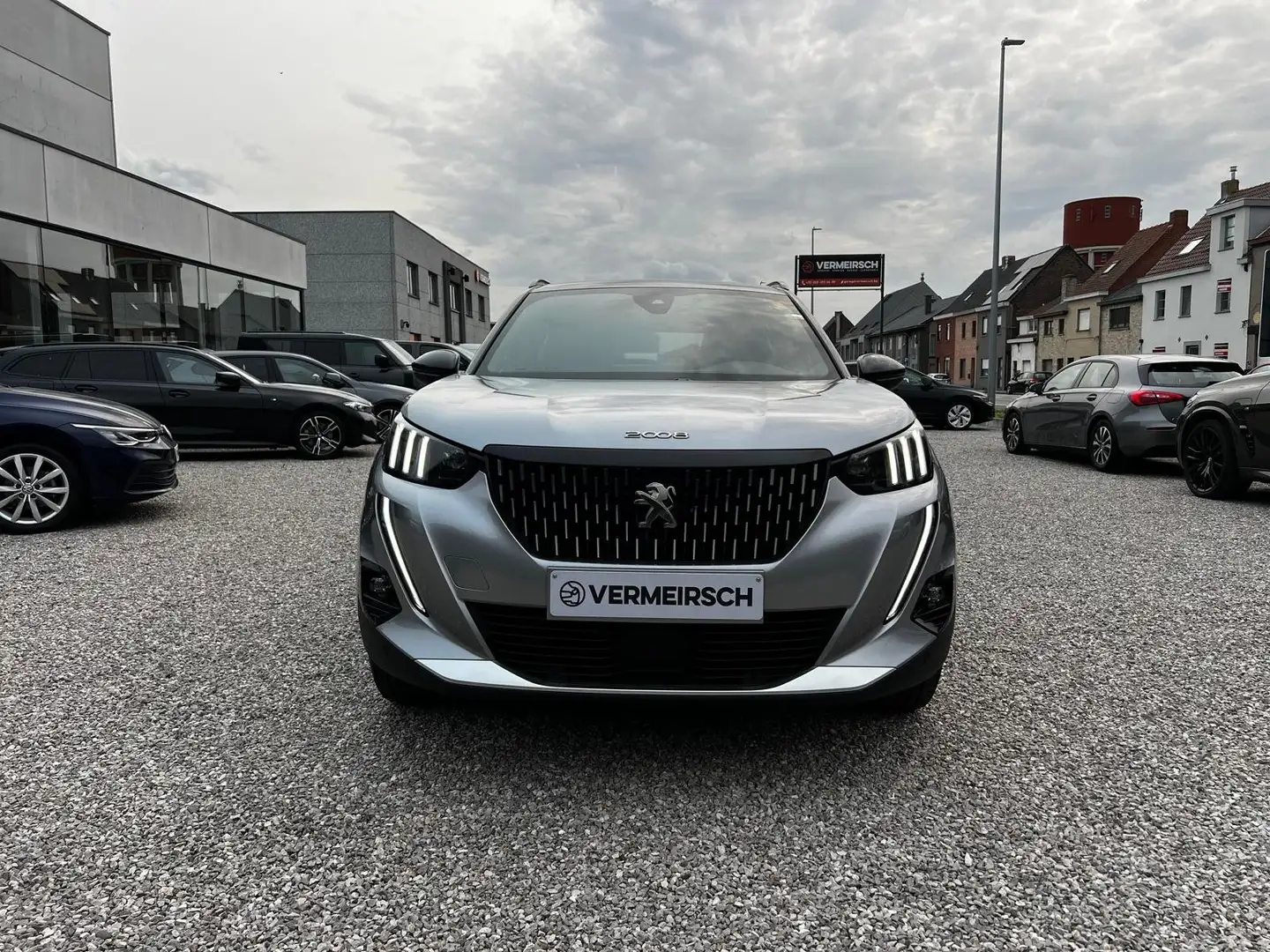 Peugeot 2008 1.2 PureTech GT S*GT-LINE*TREKHAAK*APP-CONNECT*LED Gris - 2