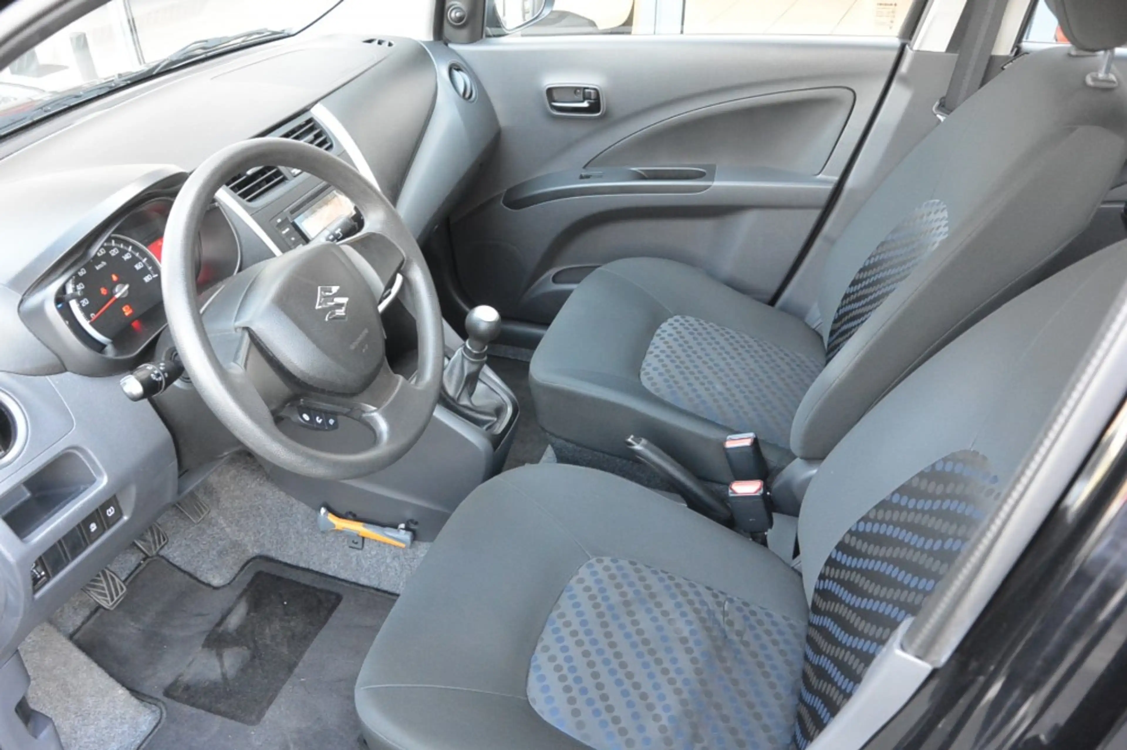 Suzuki Celerio 1.0 Comfort 5-deurs Airco — photo 11