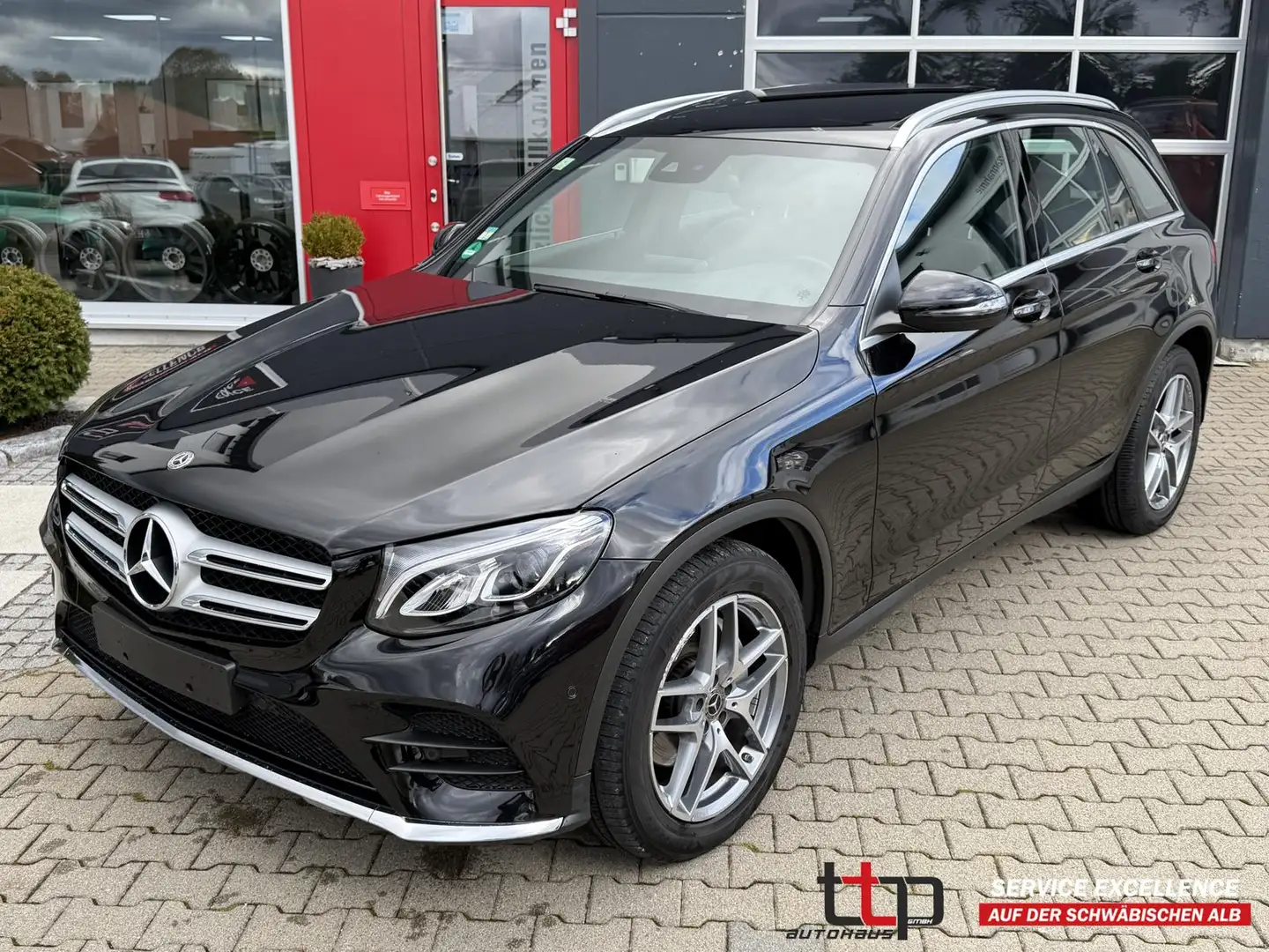 Mercedes-Benz GLC 220 d AMG Pano LEDER 19-Alu LED El.Heckkl. Negro - 1