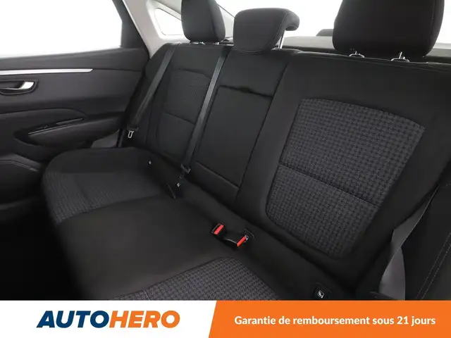 Renault Talisman view 14