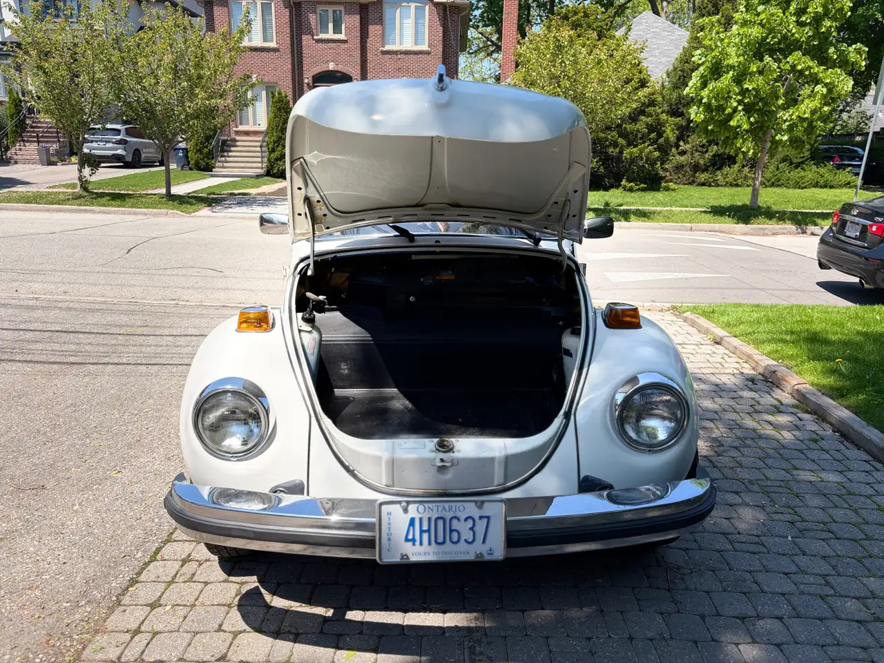 Volkswagen Beetle снимка Volkswagen Beetle