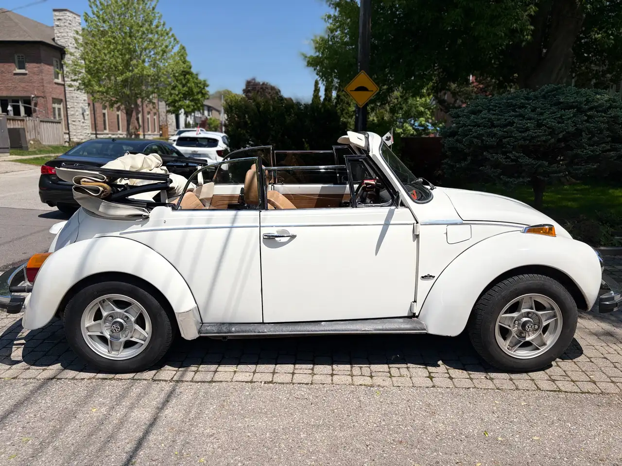 Volkswagen Beetle снимка Volkswagen Beetle