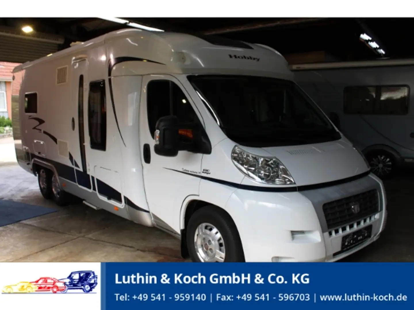 Hobby Toskana Exclusive 75 TL 3,0 Einzelbetten Heckbad Blanc - 1