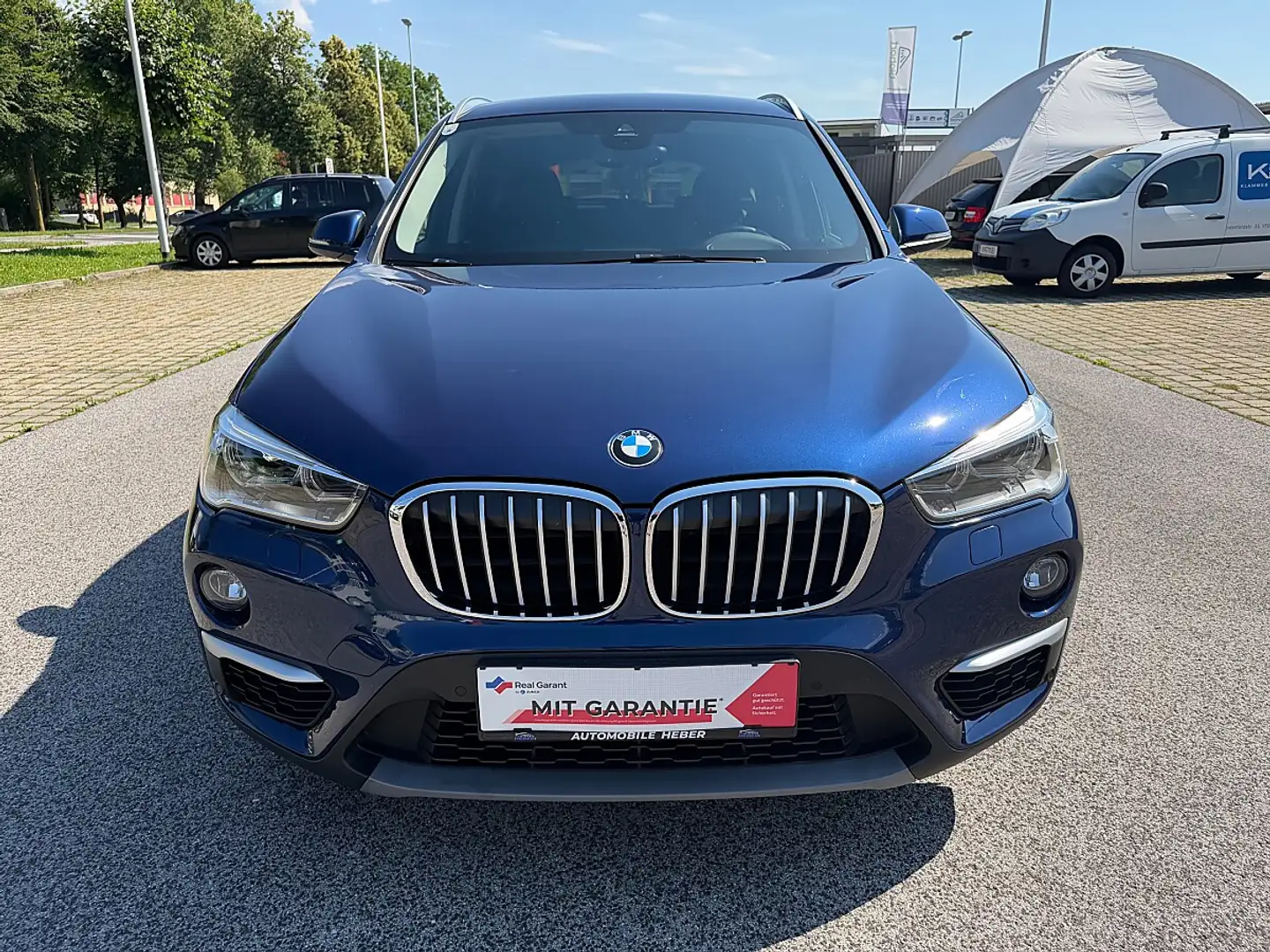 BMW X1 sDrive18i Advantage Aut. LED-Scheinwerfer Head-... Blau - 2