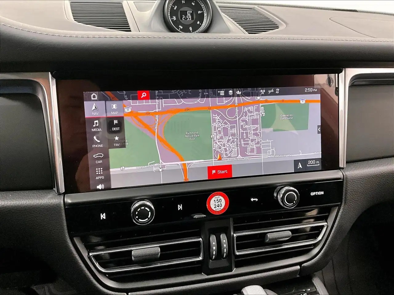 Porsche Macan снимка Porsche Macan