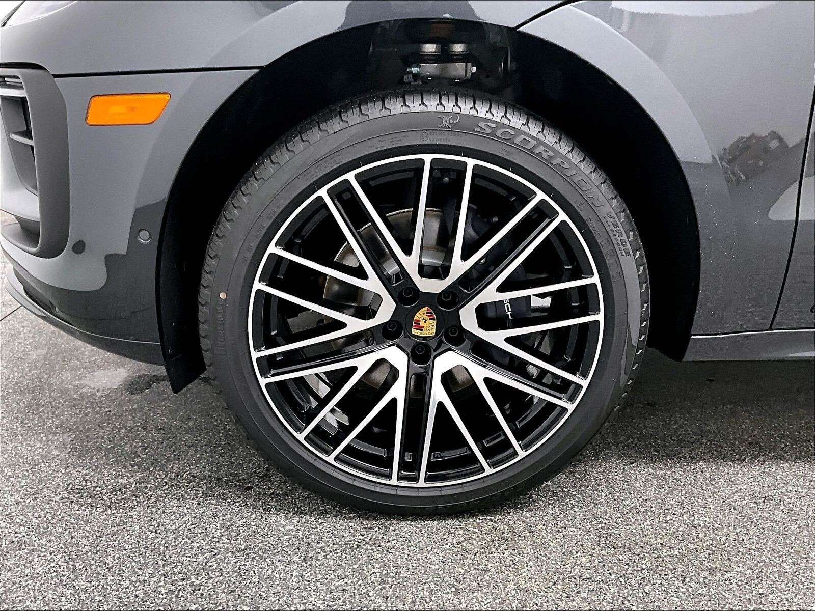 2026 Porsche Macan AWD thumb 37