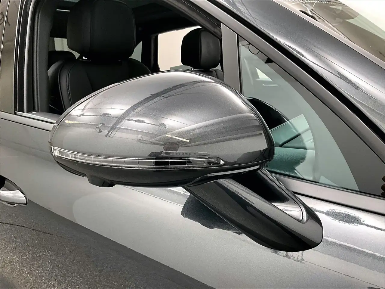 Porsche Macan снимка Porsche Macan