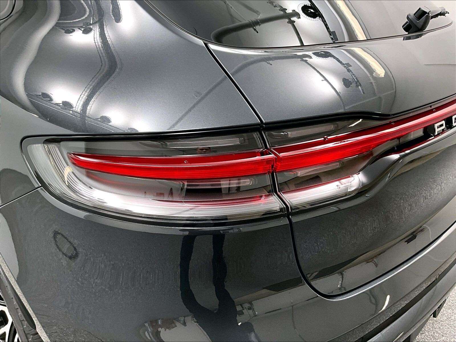 2026 Porsche Macan AWD thumb 35