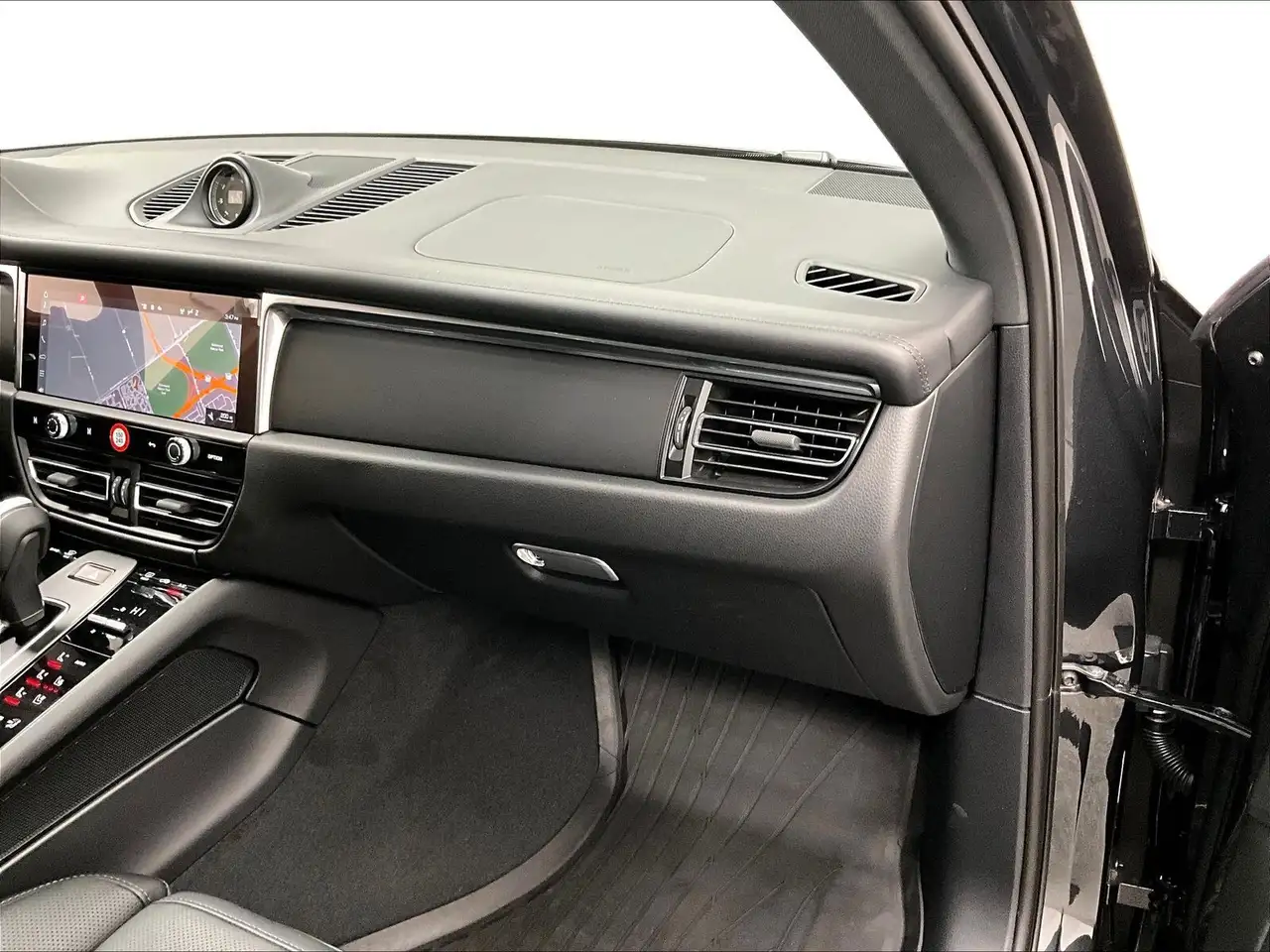 Porsche Macan снимка Porsche Macan