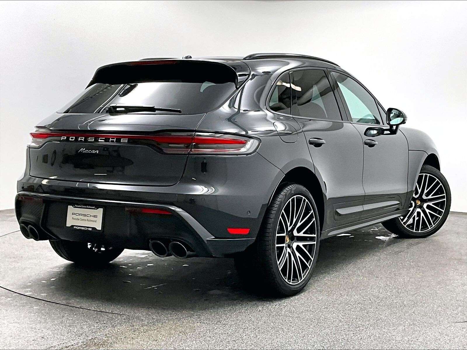 2026 Porsche Macan AWD alt 5