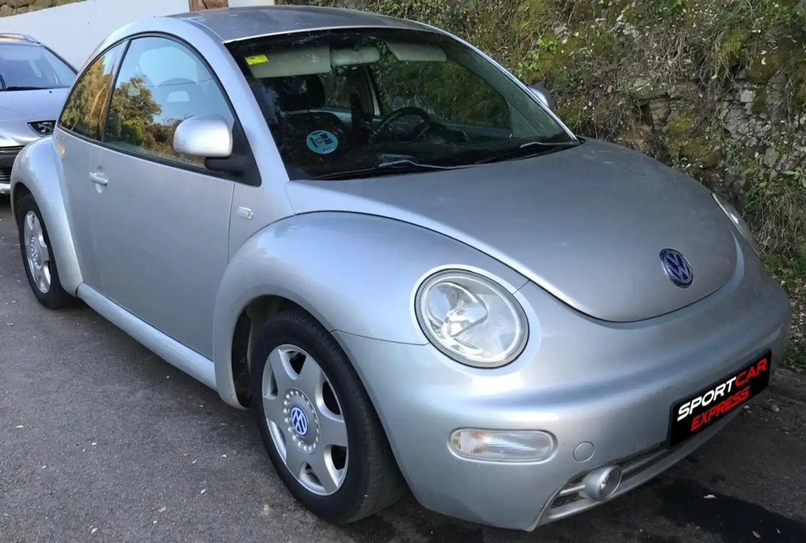 Volkswagen Beetle 2.0 Szary - 2
