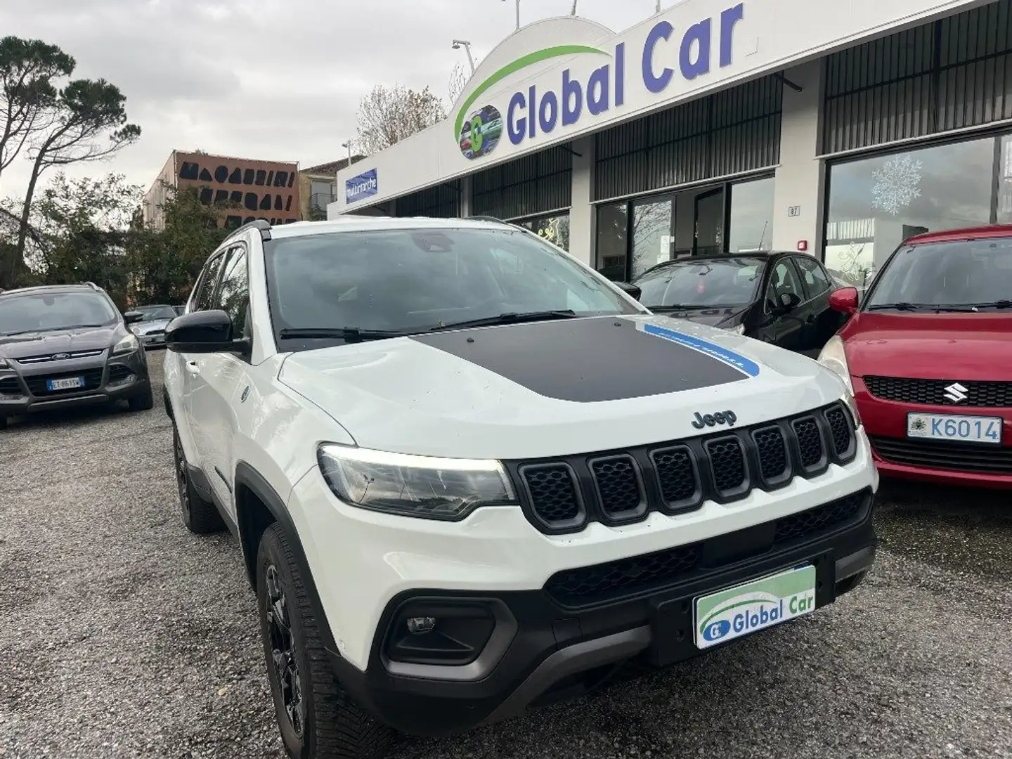 Jeep Compass 1.3 Turbo T4 240 CV PHEV AT6 4xe Trailhawk Weiß - 1