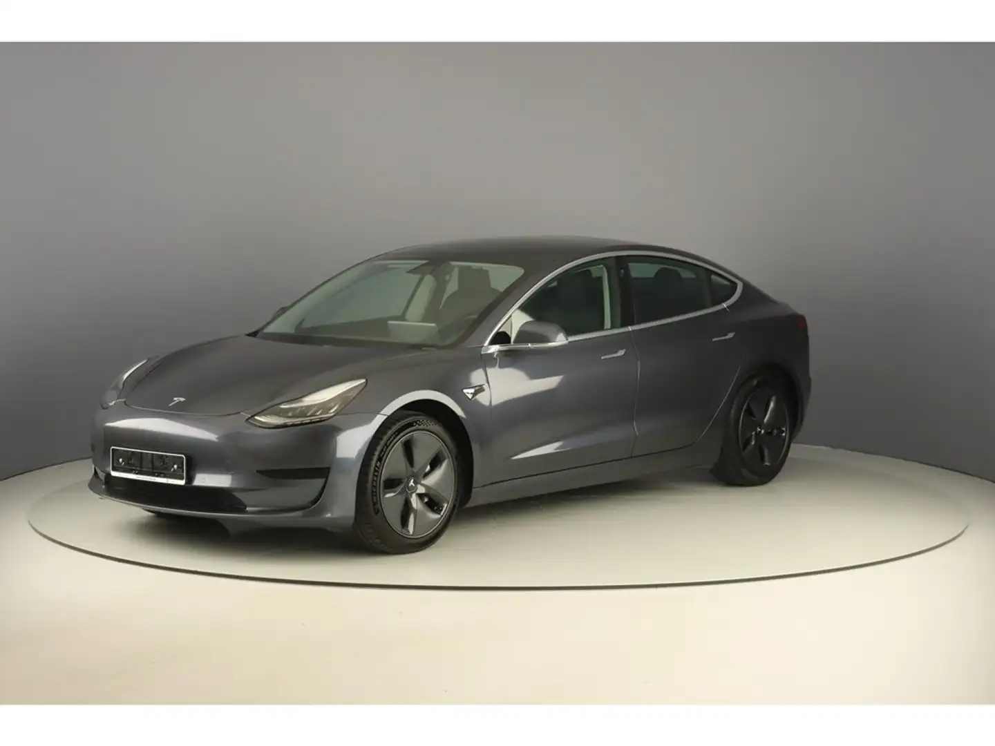 Tesla Model 3 306pk Standard RWD Plus Grijs - 1