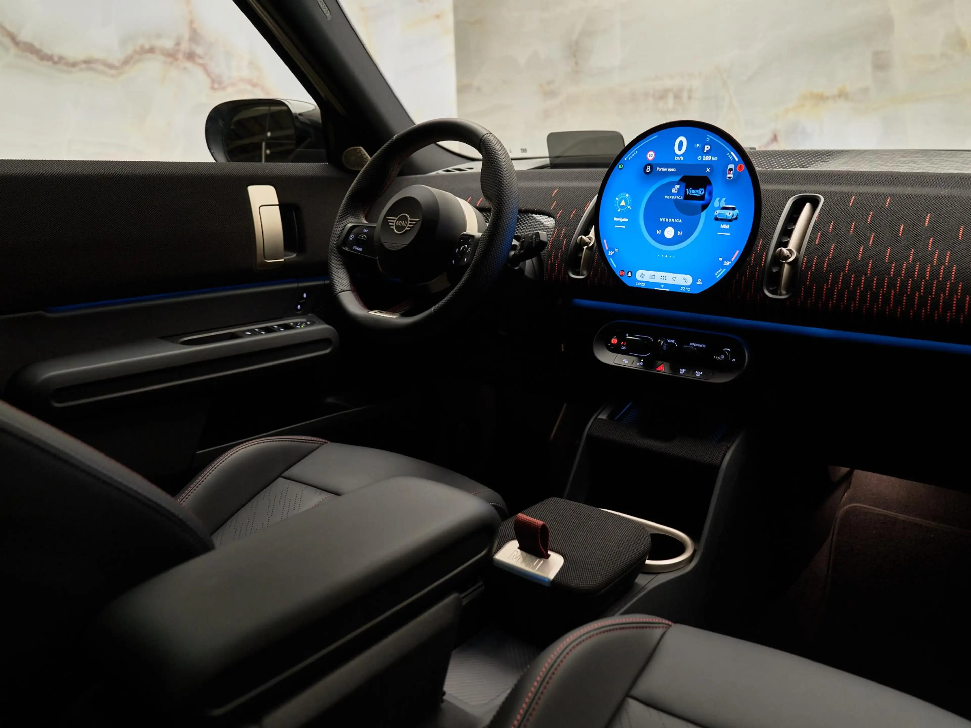 MINI John Cooper Works Countryman 2.0 JCW ALL4 XL, pano, 20", H/K, memory, massage, — photo 9