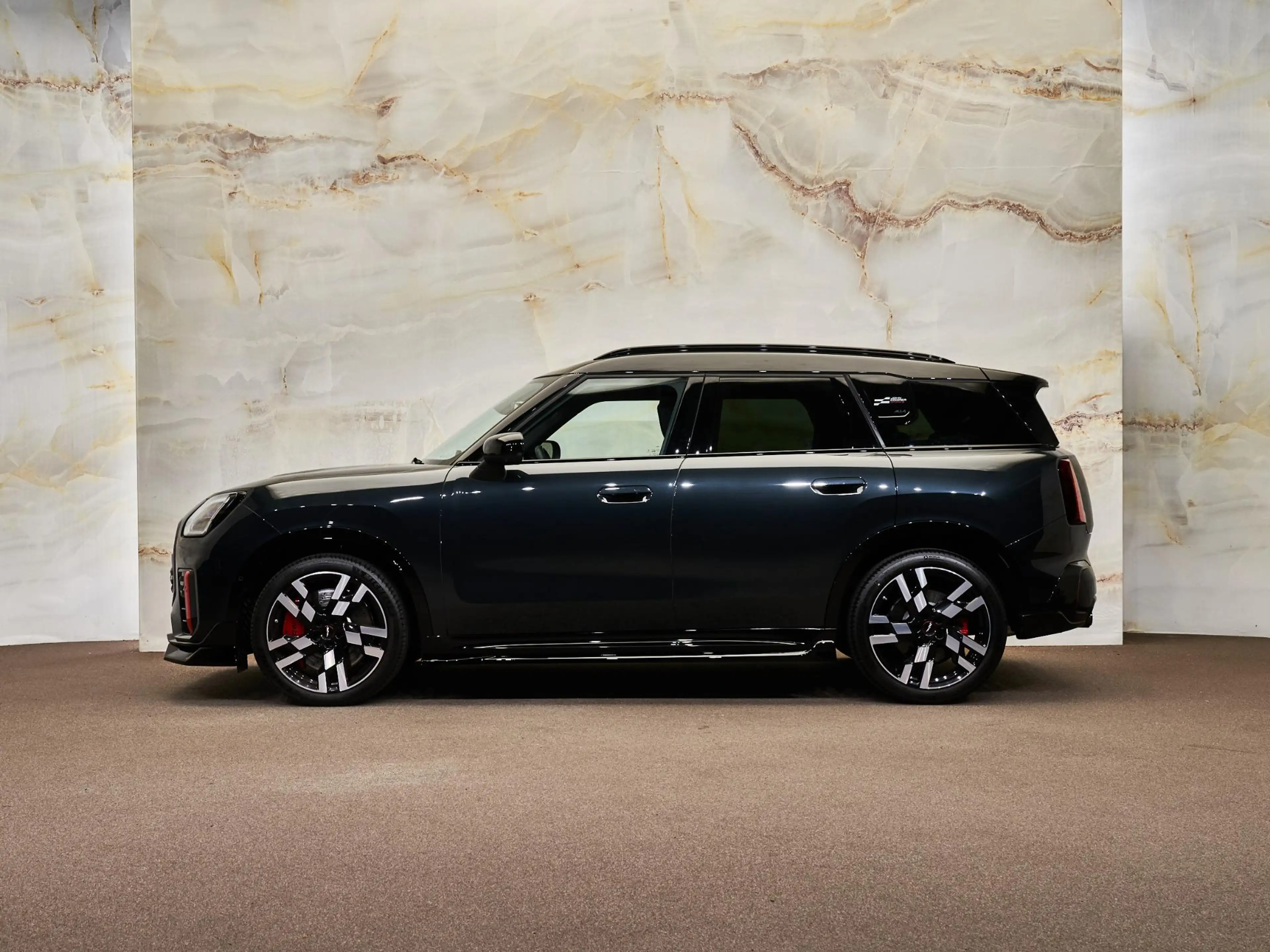 MINI John Cooper Works Countryman 2.0 JCW ALL4 XL, pano, 20", H/K, memory, massage, — photo 2