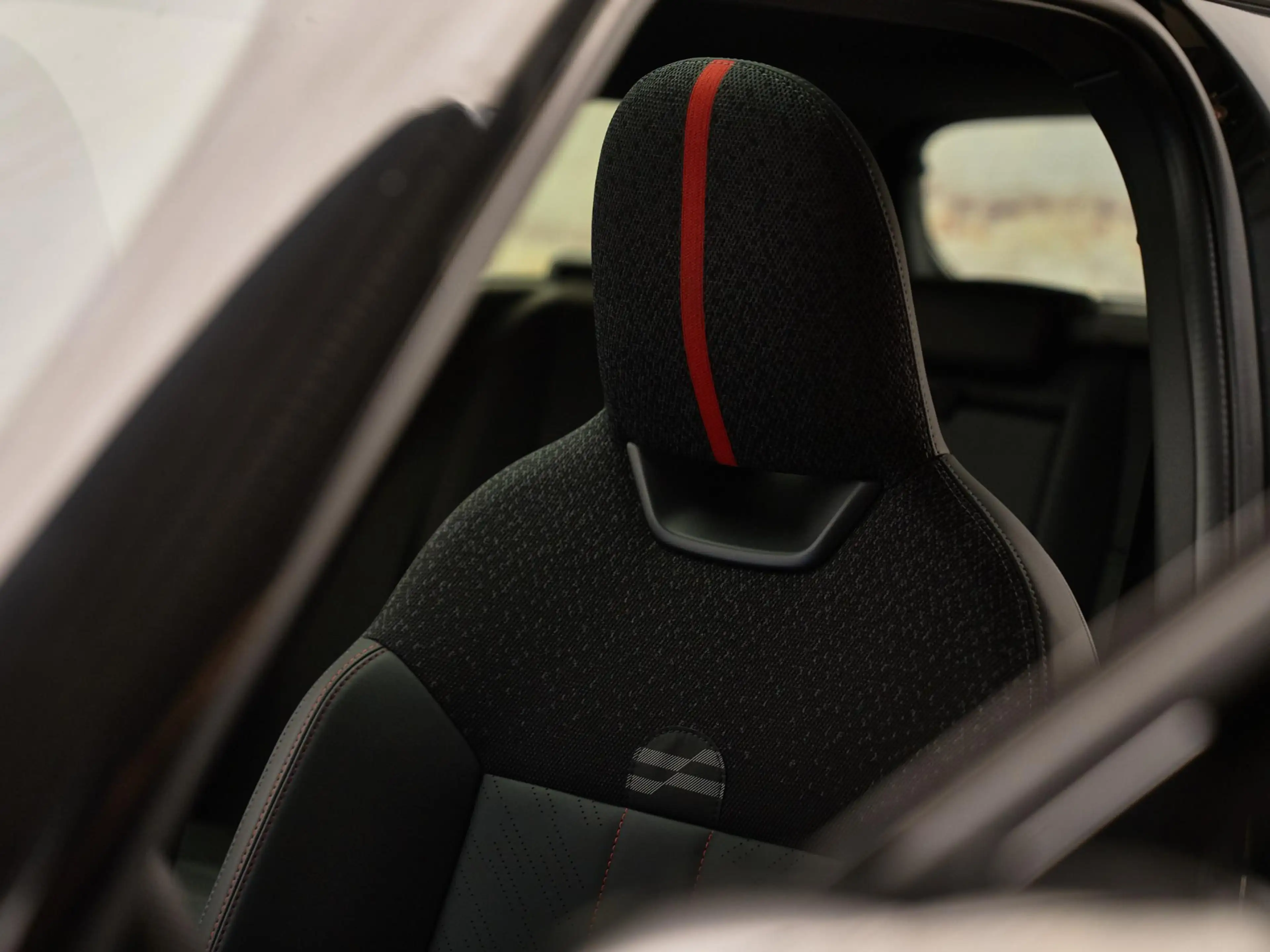 MINI John Cooper Works Countryman 2.0 JCW ALL4 XL, pano, 20", H/K, memory, massage, — photo 23