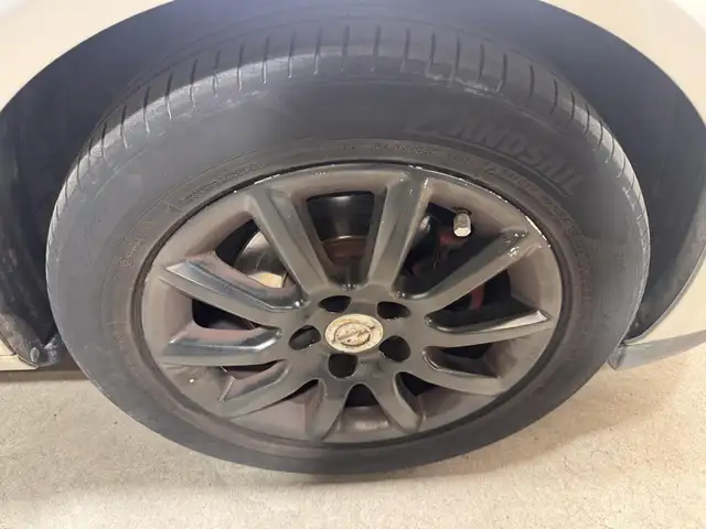 Opel Astra view 24