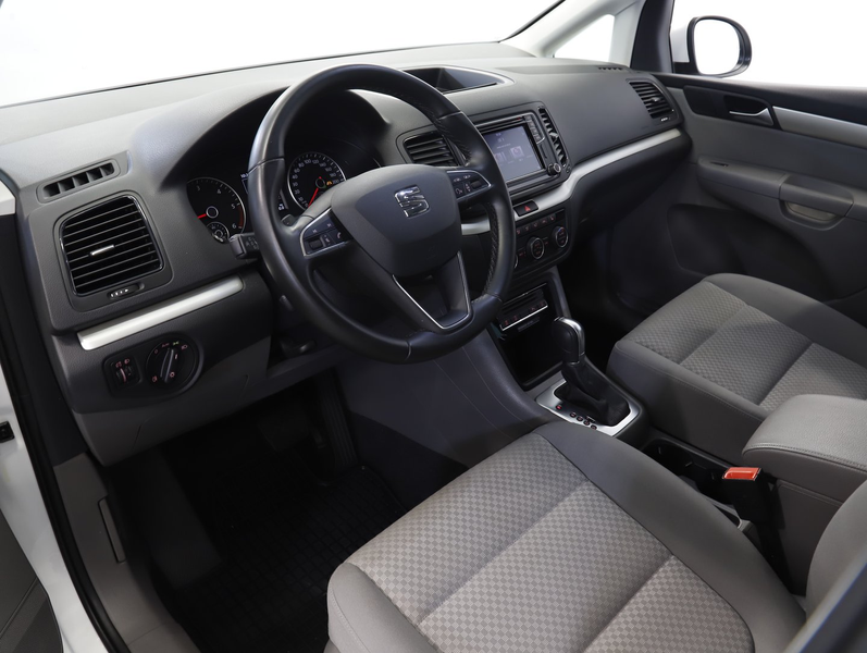 SEAT Alhambra Business TDI DSG — photo 11