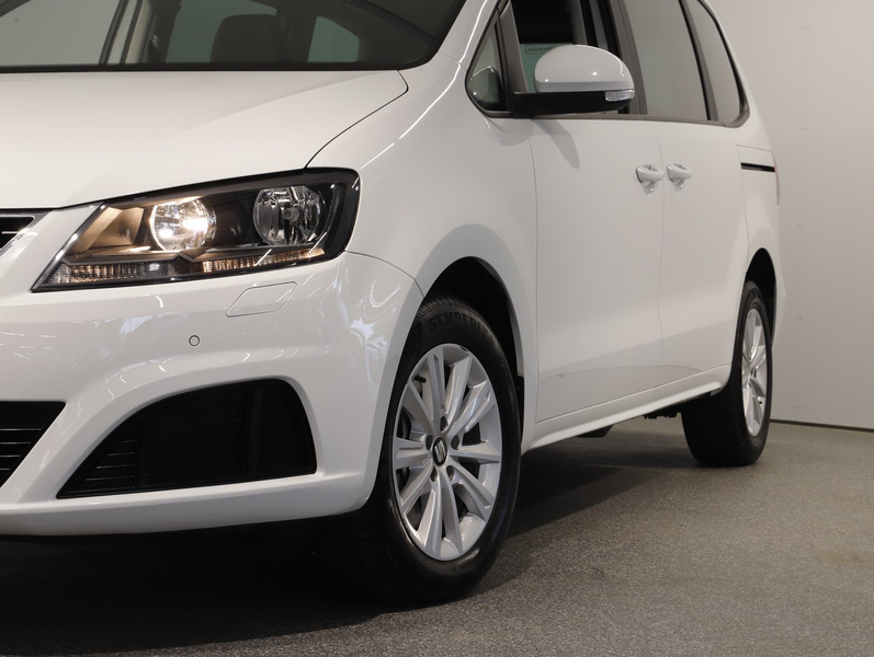 SEAT Alhambra Business TDI DSG — photo 9