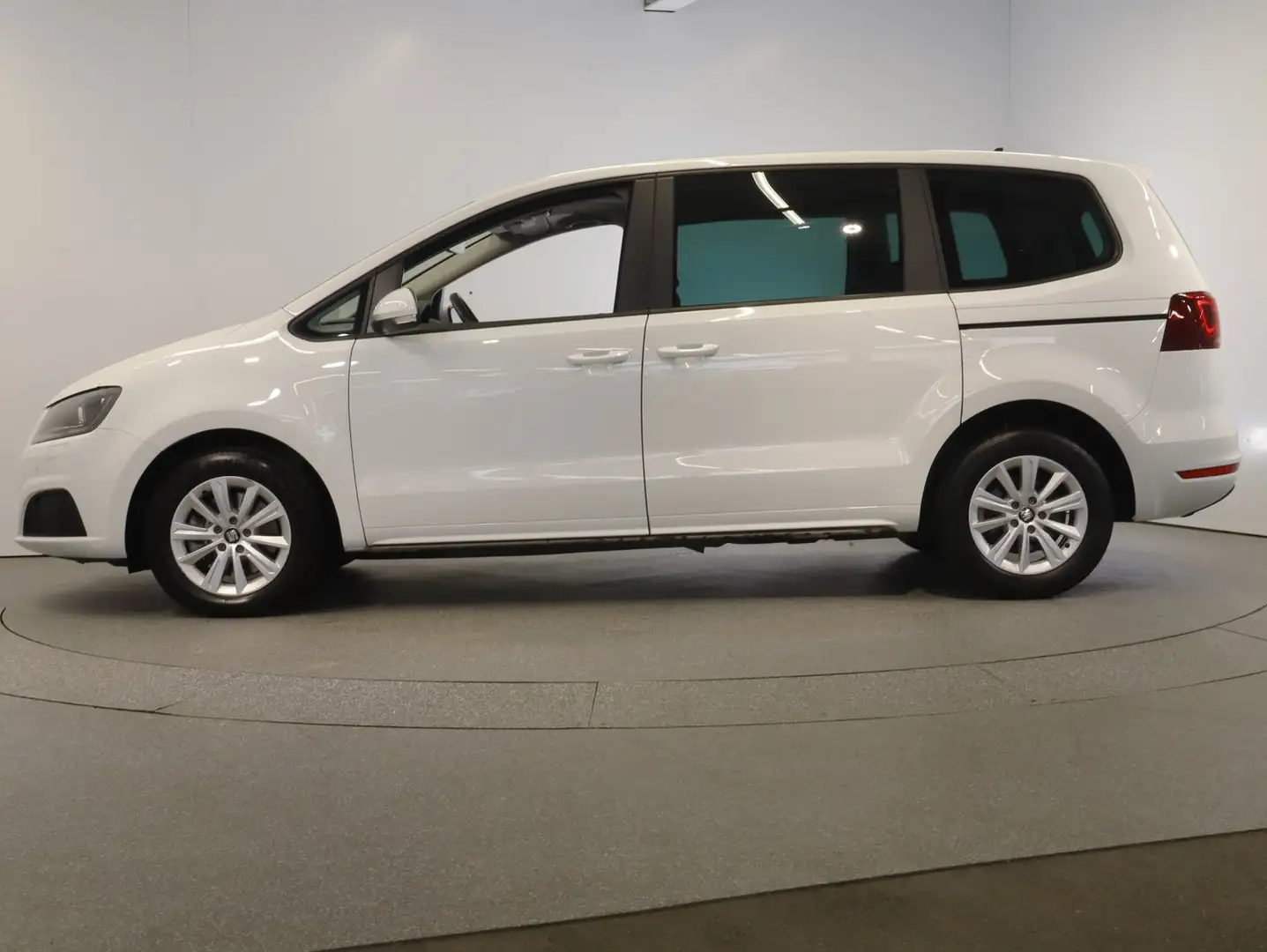 SEAT Alhambra Business TDI DSG Weiß - 2