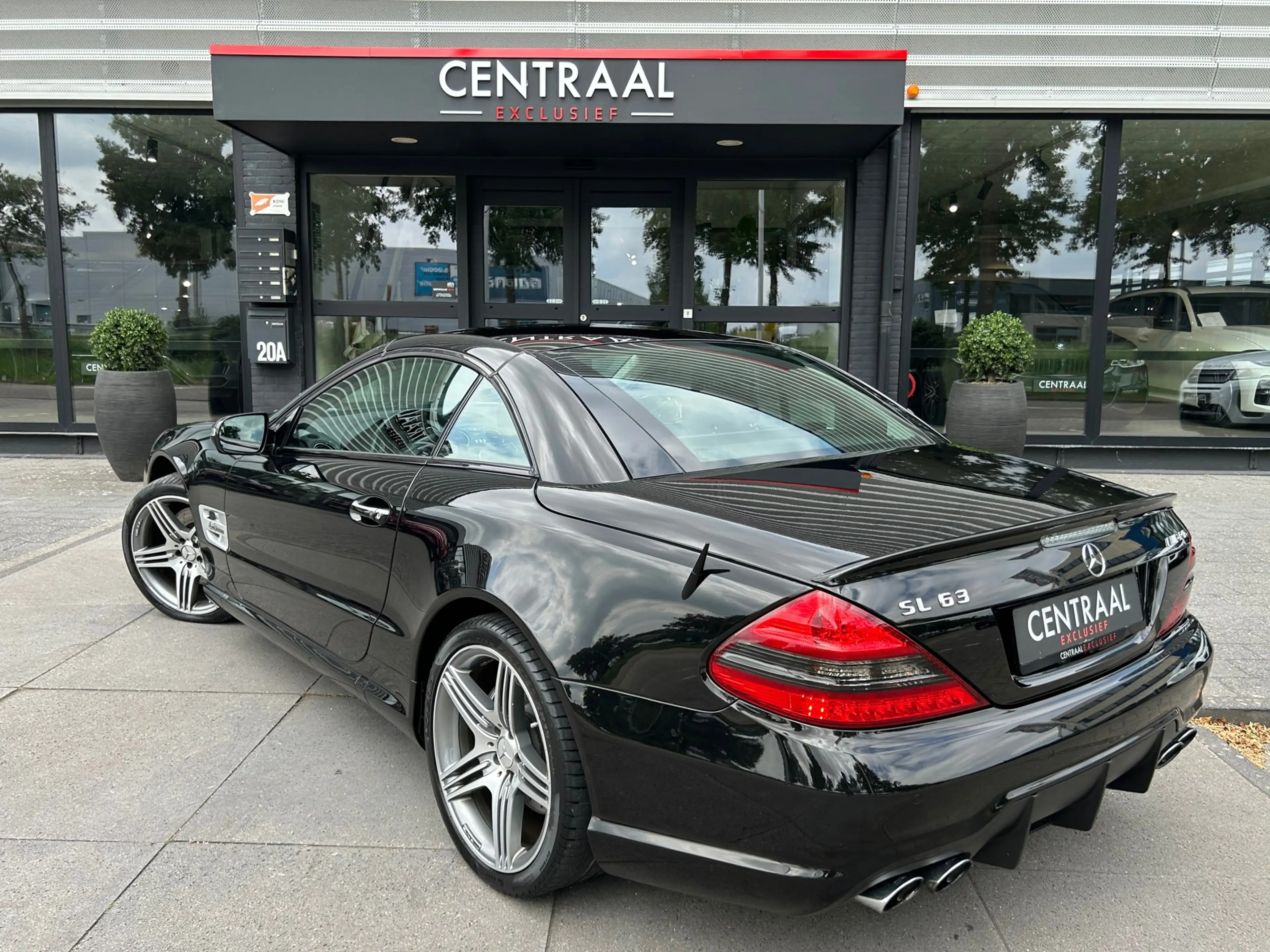 Mercedes-Benz SL 63 AMG 63|BTW|Pano|Leder|Massage|Harman/Kardon|Airscarf|M — photo 4