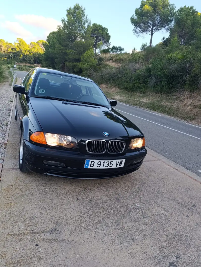 BMW 320 320i Touring - 1