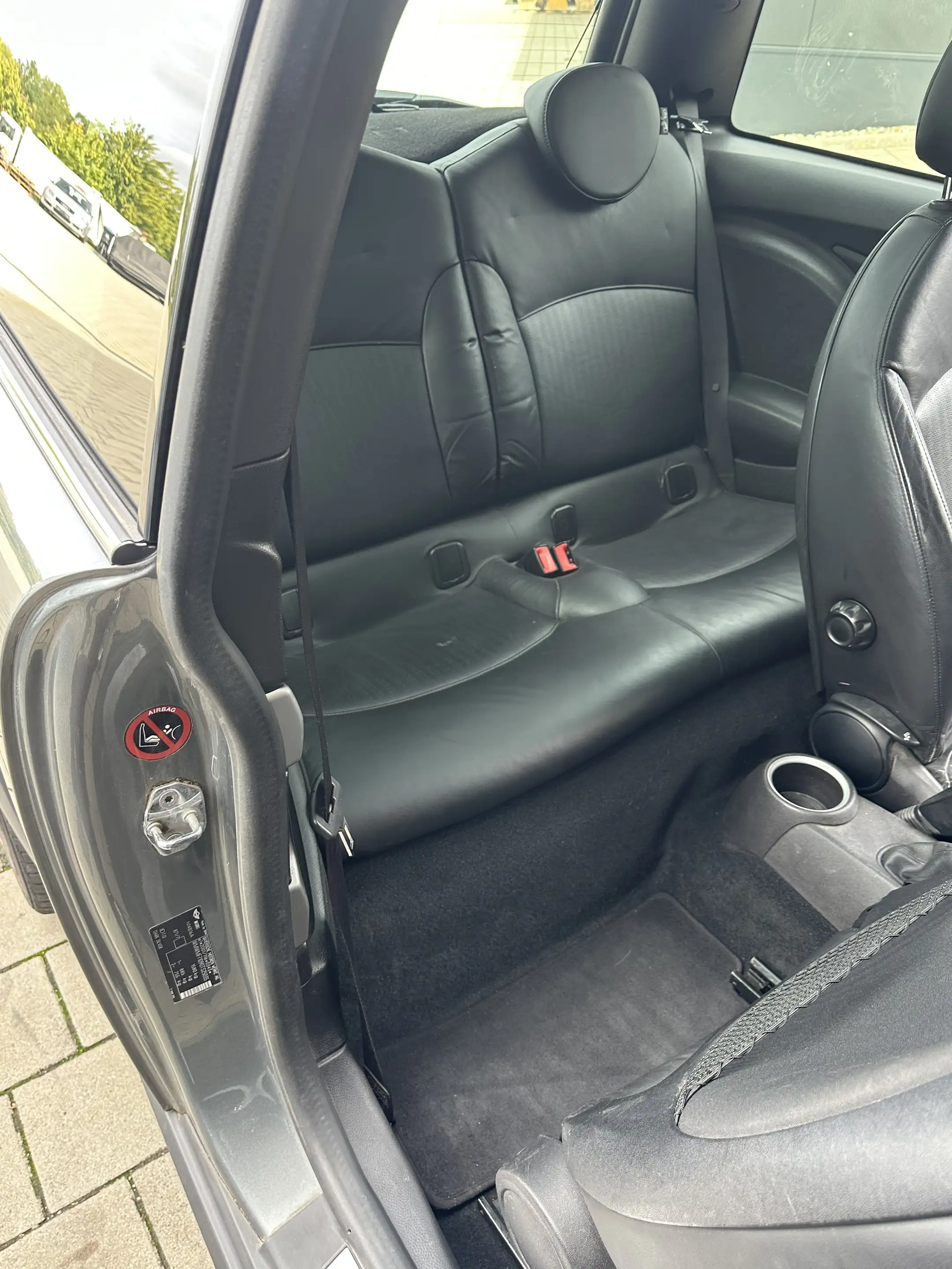 MINI Cooper S MINI — photo 12