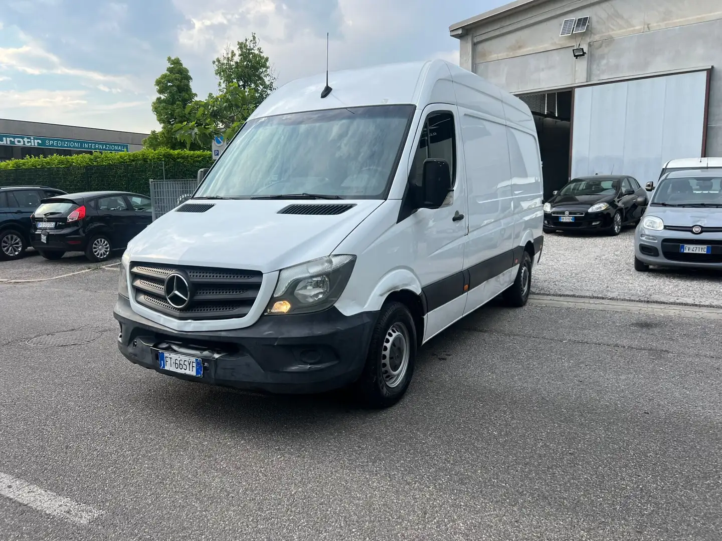 Mercedes-Benz Sprinter F32/33 314 CDI TN Furgone Executive Bianco - 2