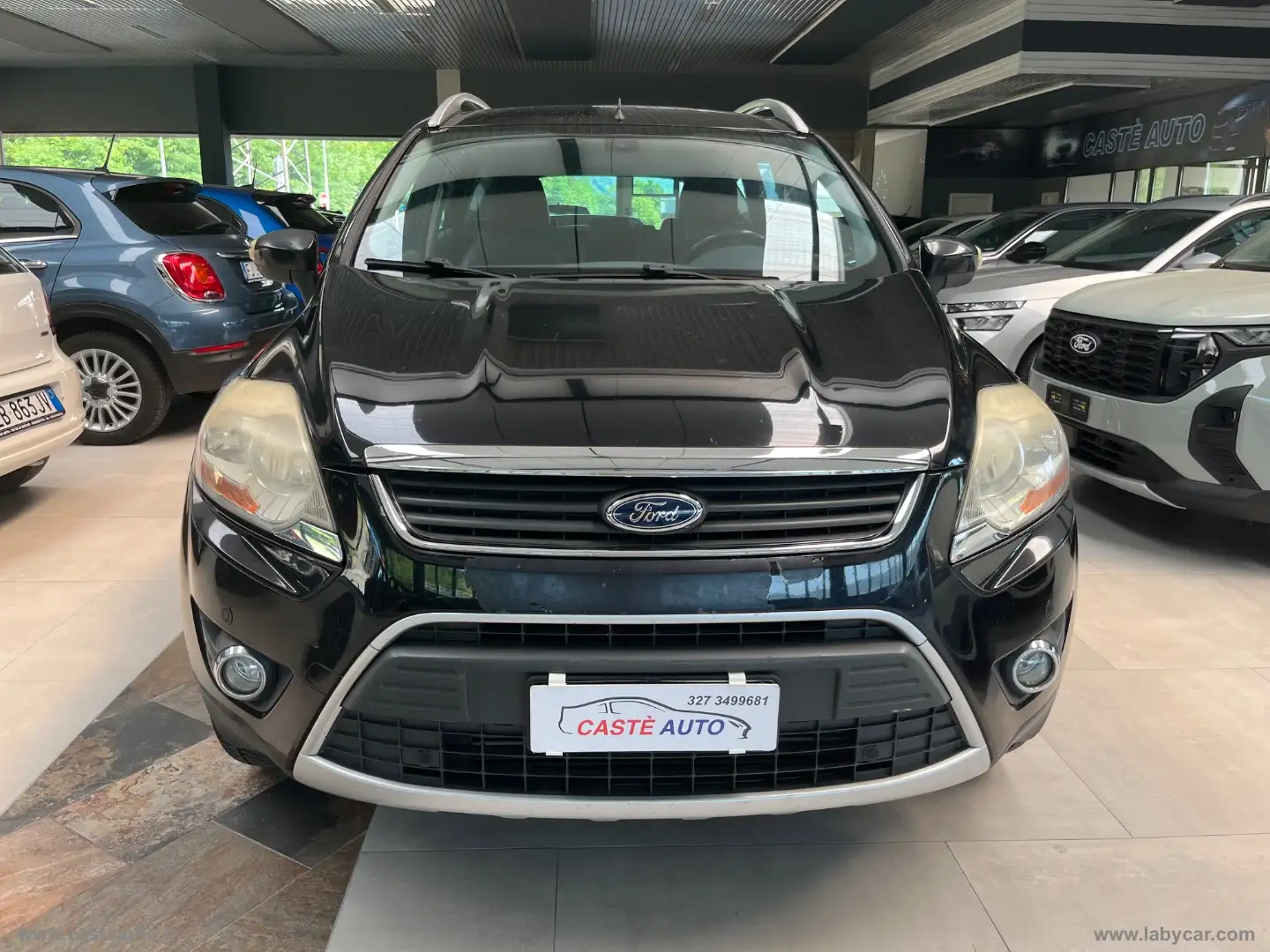 Ford Kuga 2.0 TDCi 136 CV 4WD Titanium + GANCIO TRAINO Nero - 2