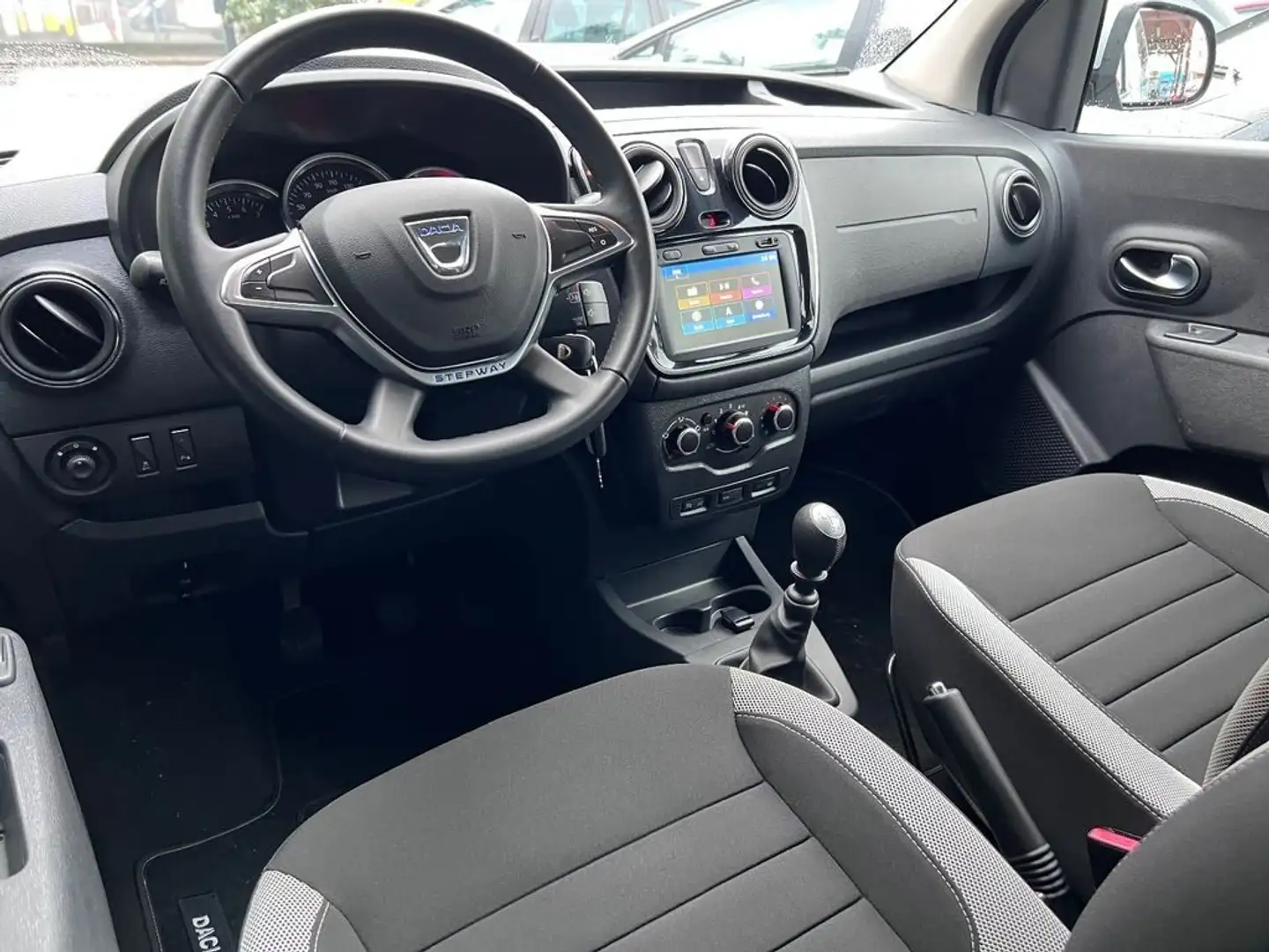 Dacia Dokker Stepway 1.3 TCe 130CV FAP Argintiu - 2