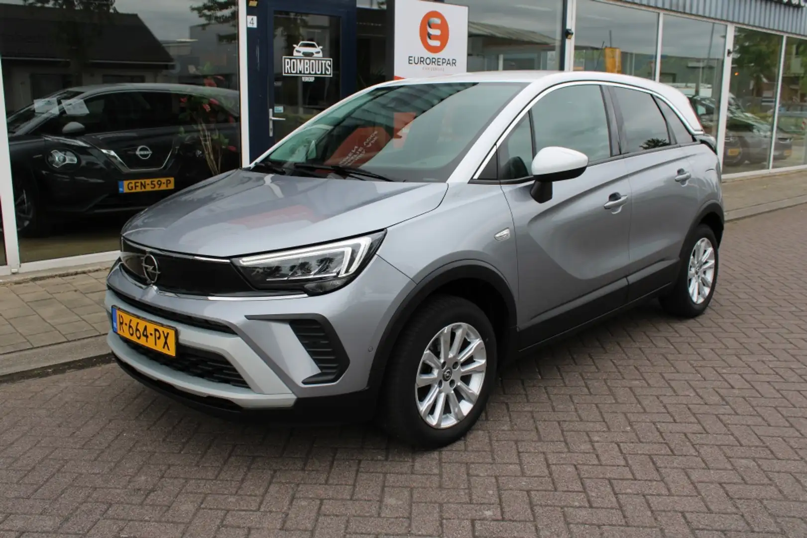 Opel Crossland 1.2 T. Elegance Automaat Stoel/Stuur verwarming Gris - 1